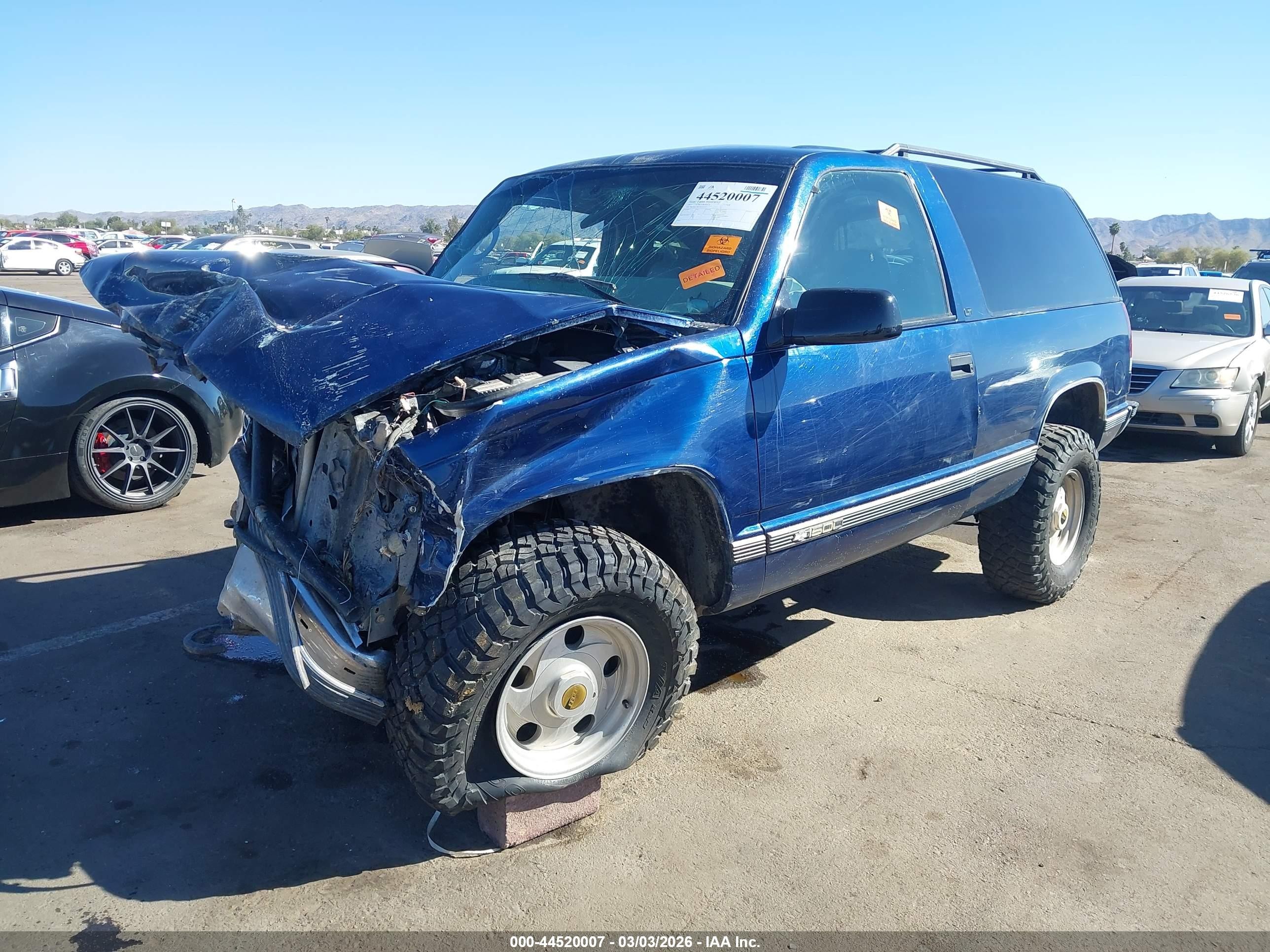 1997 Chevrolet Tahoe   Blue vin: 3GNEK18R1VG172511