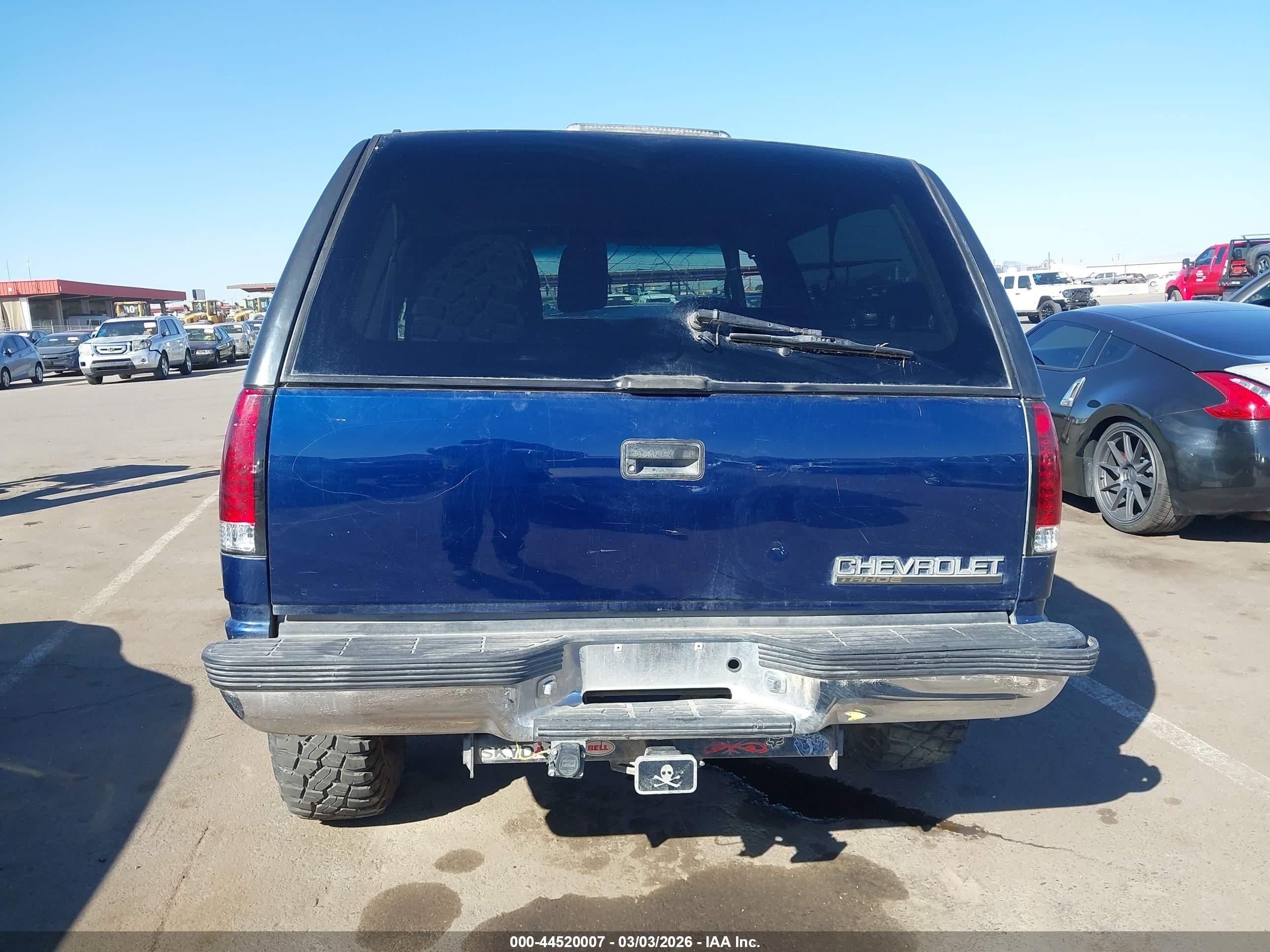 1997 Chevrolet Tahoe   Blue vin: 3GNEK18R1VG172511