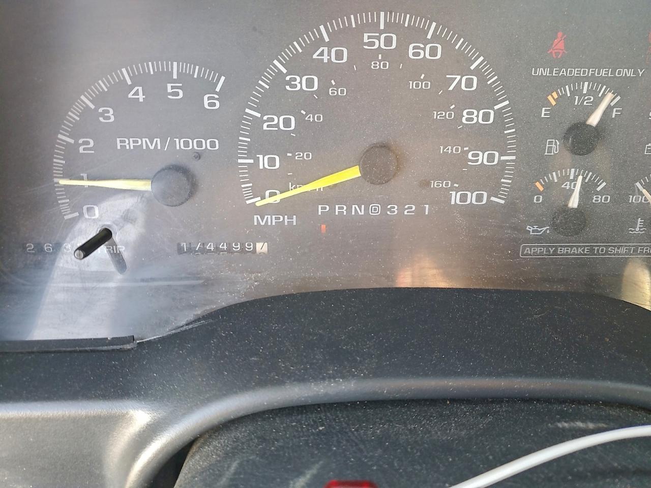 1999 Chevrolet Tahoe K1500 Tan vin: 3GNEK18R1XG215005