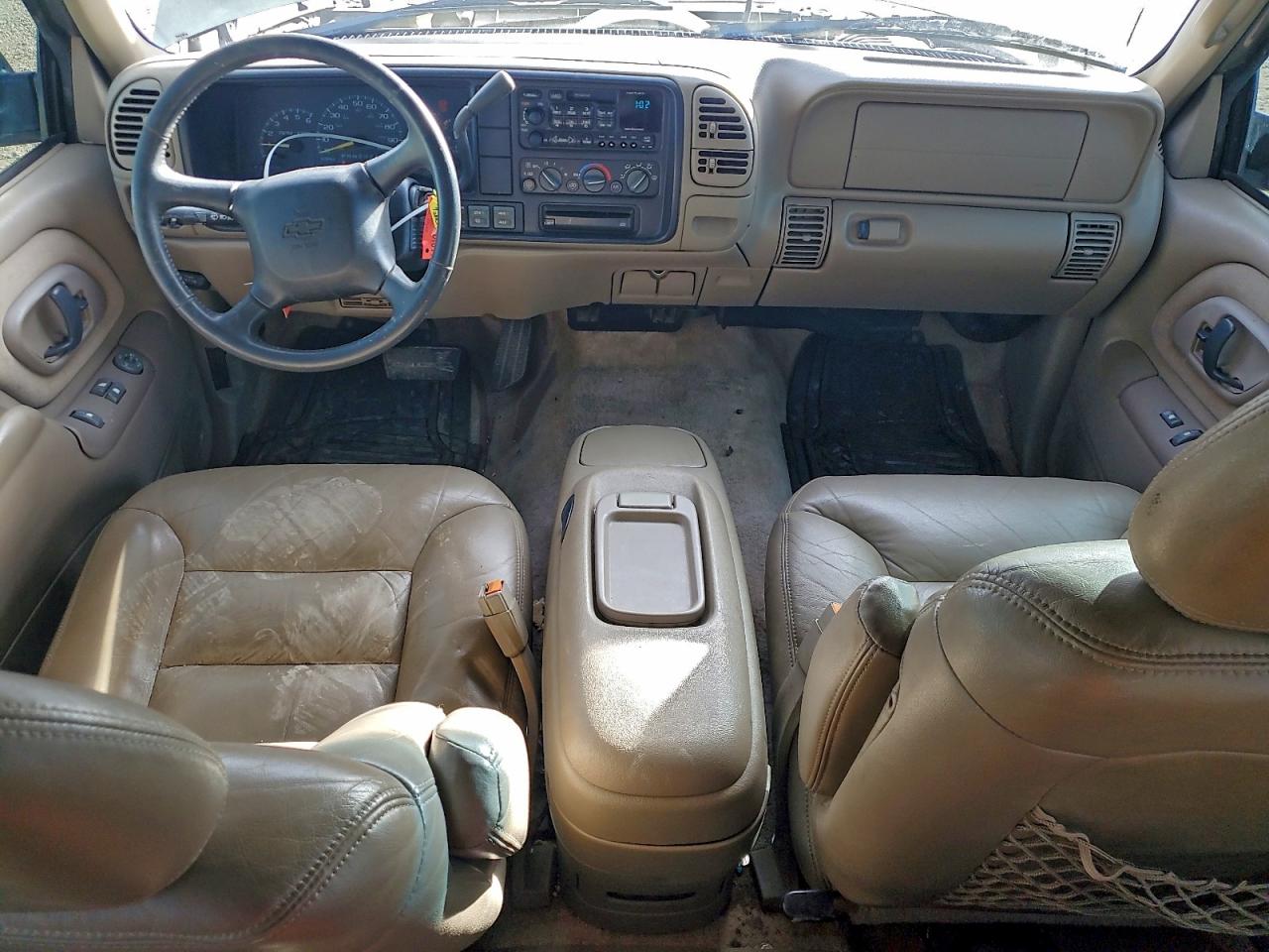 1999 Chevrolet Tahoe K1500 Tan vin: 3GNEK18R1XG215005
