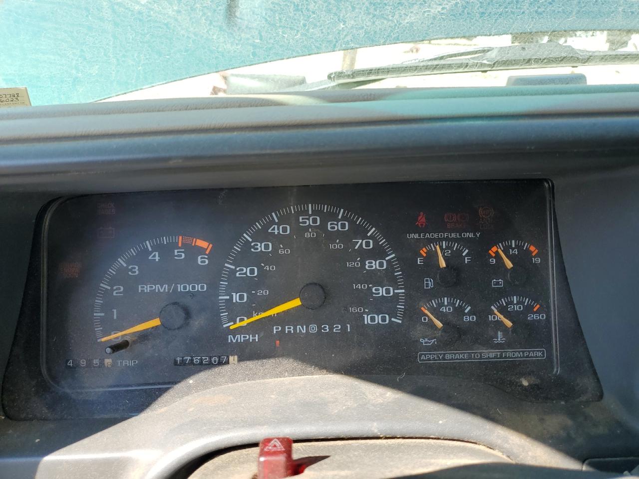 1996 Chevrolet Tahoe K1500 Green vin: 3GNEK18R2TG107728