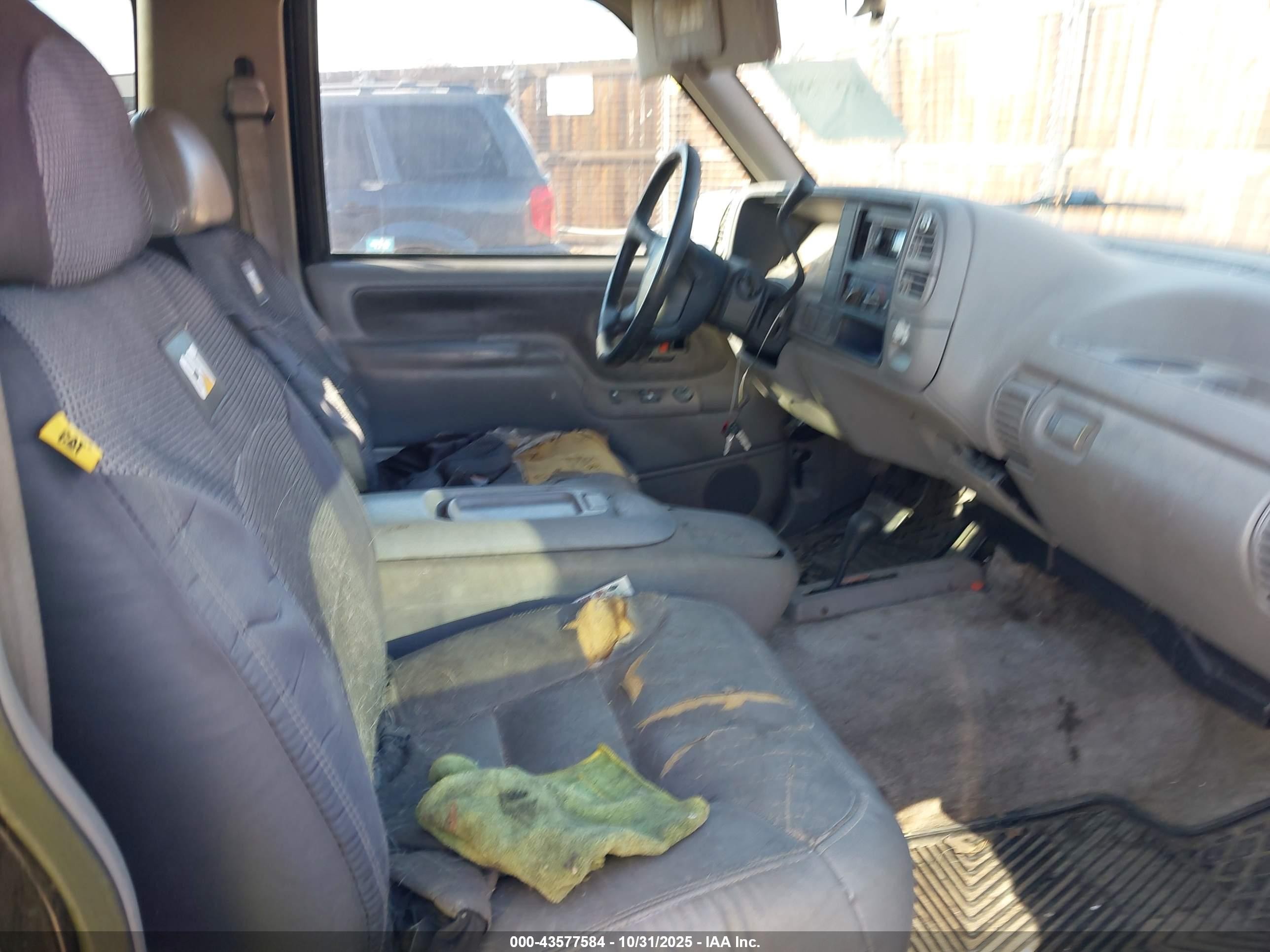 1996 Chevrolet Tahoe K1500 Black vin: 3GNEK18R2TG165550