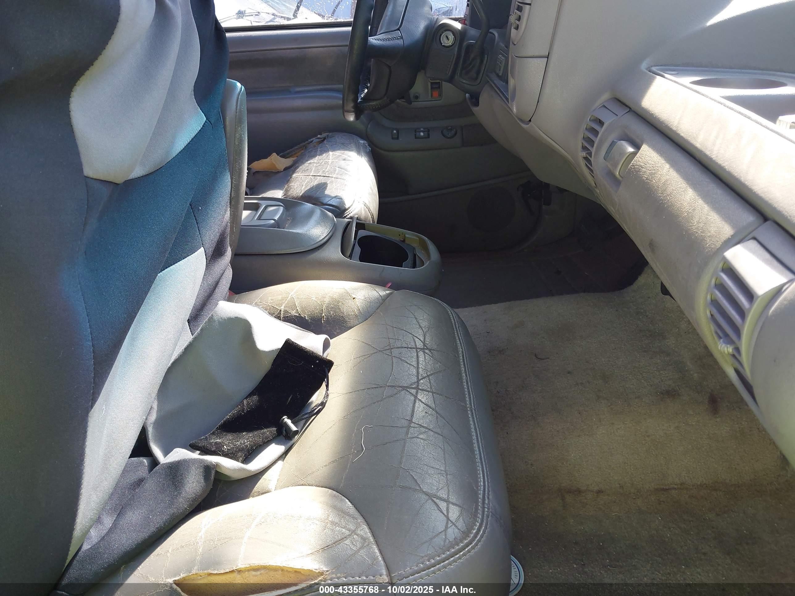 1996 Chevrolet Tahoe K1500 Red vin: 3GNEK18R4TG131125
