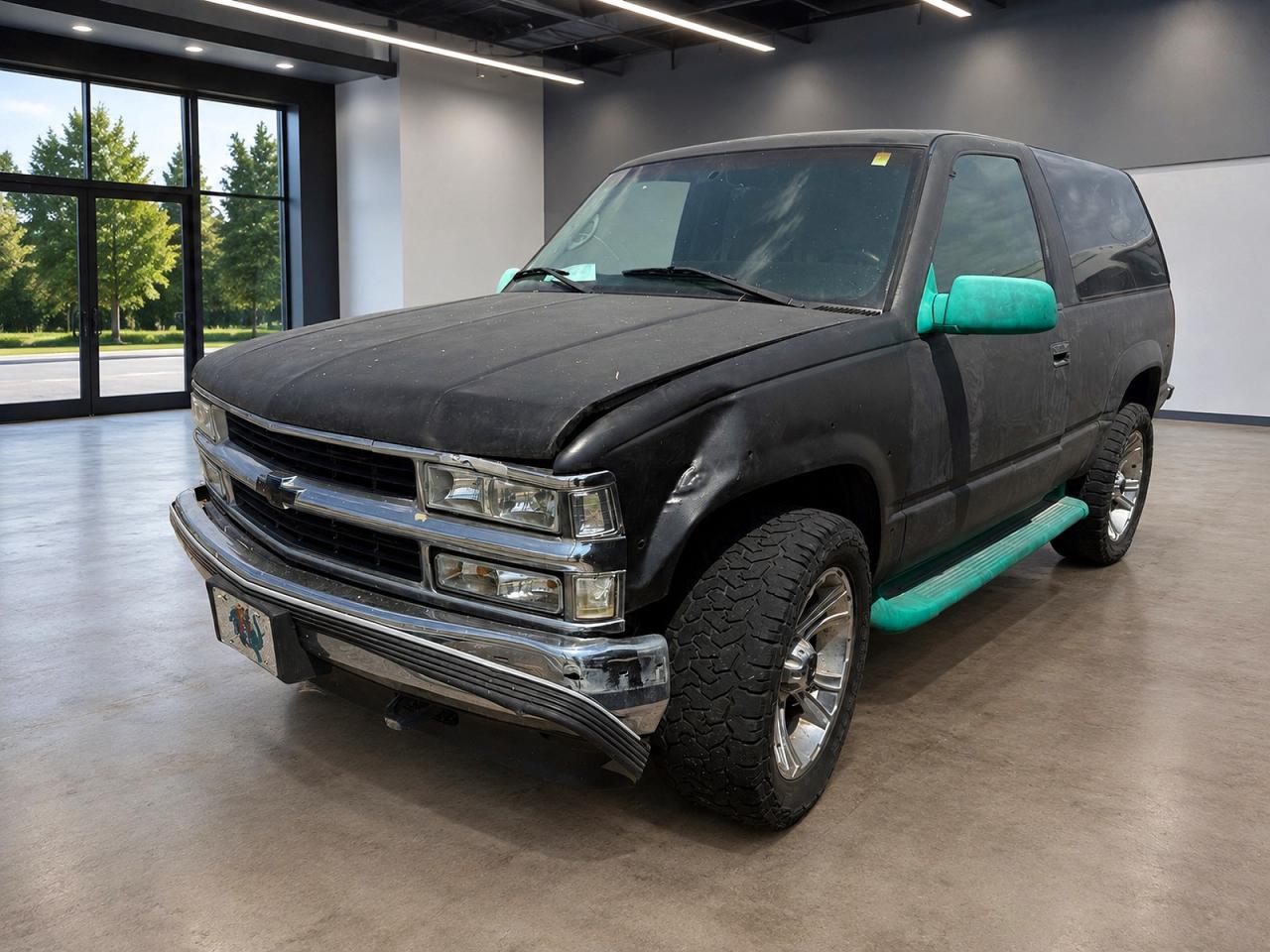 1998 Chevrolet Tahoe K1500 Black vin: 3GNEK18R6WG123354