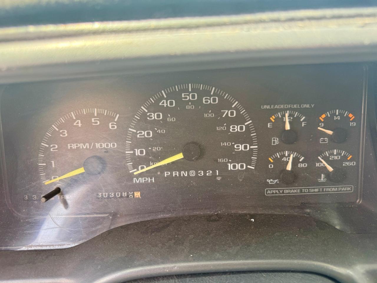 1998 Chevrolet Tahoe K1500 Black vin: 3GNEK18R6WG123354