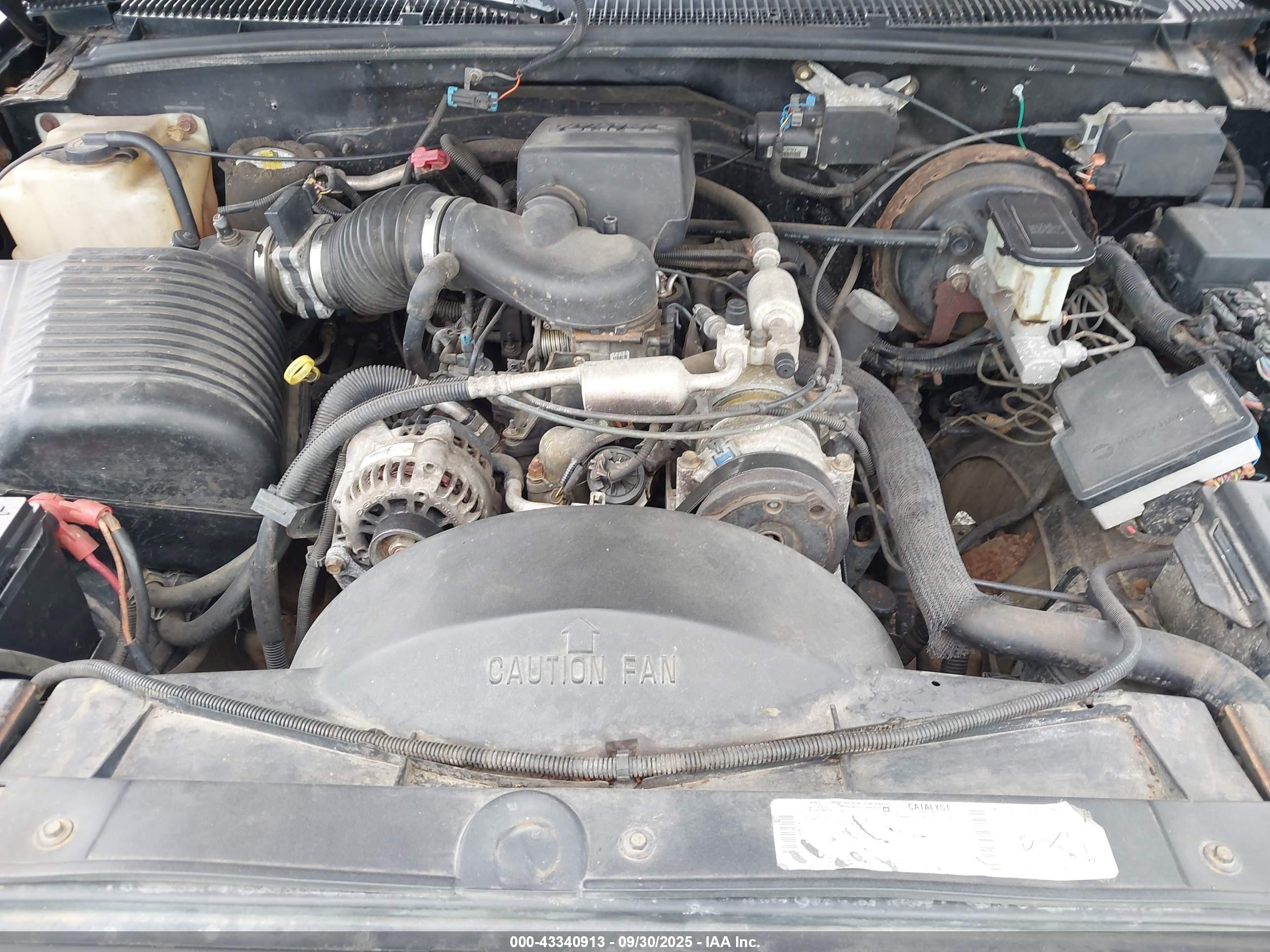 1997 Chevrolet Tahoe Black vin: 3GNEK18R8VG101807