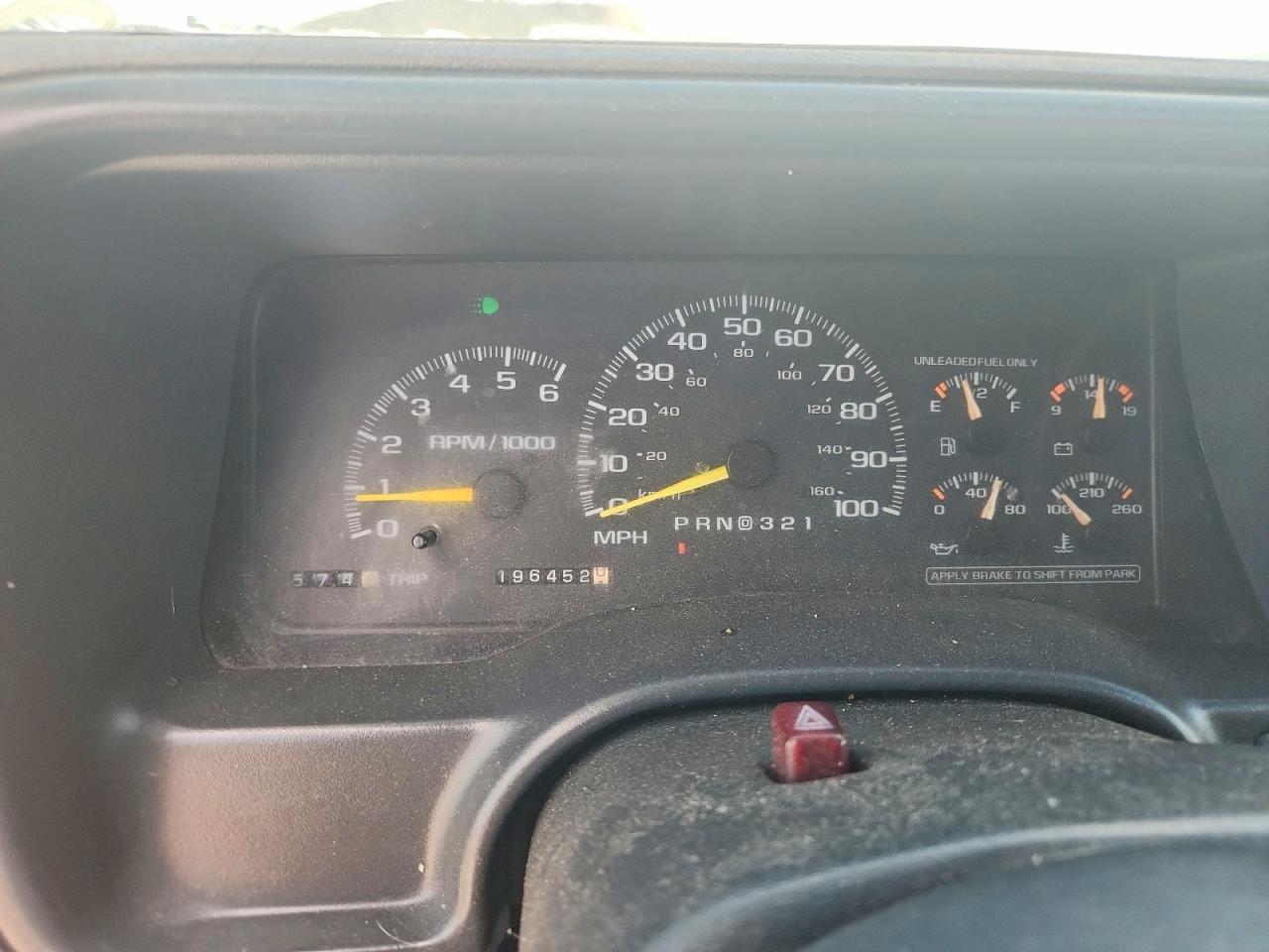 1998 Chevrolet Tahoe K1500 Black vin: 3GNEK18R8WG112758