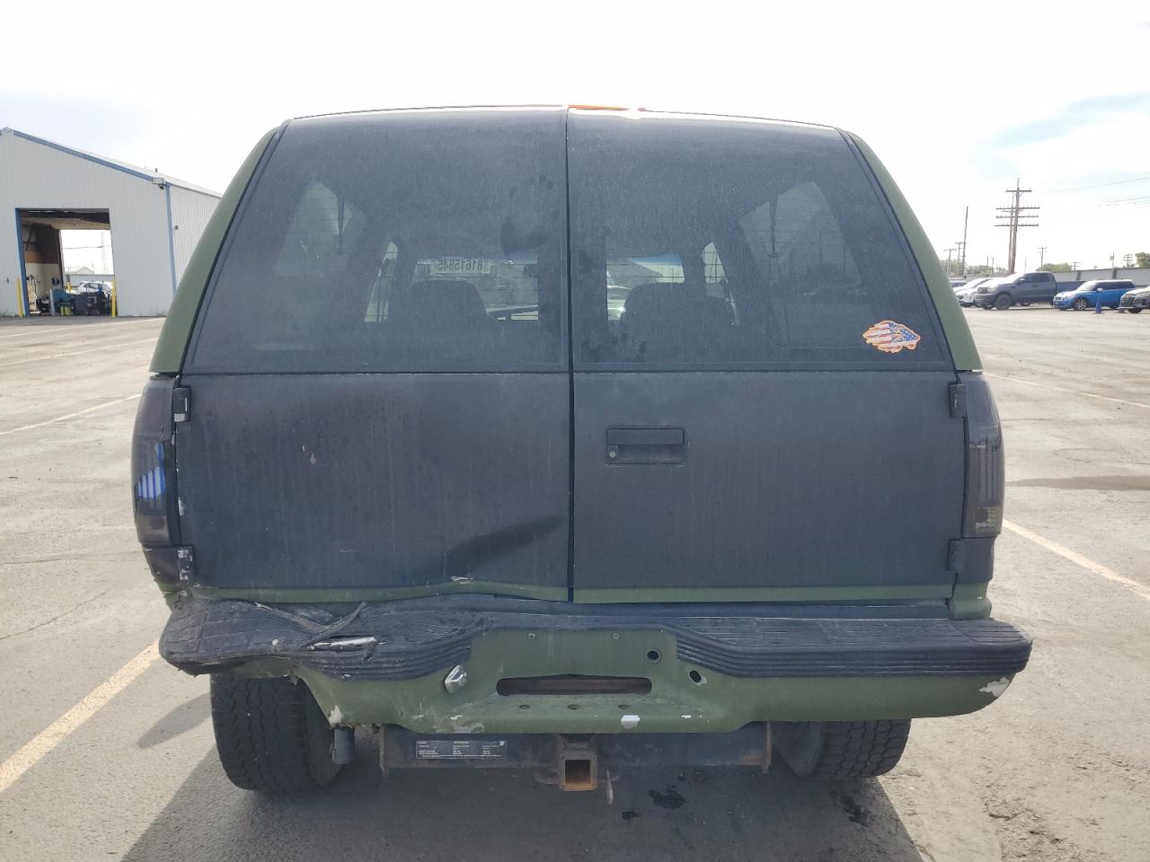 1998 Chevrolet Tahoe K1500 Черный vin: 3GNEK18R8WG130659