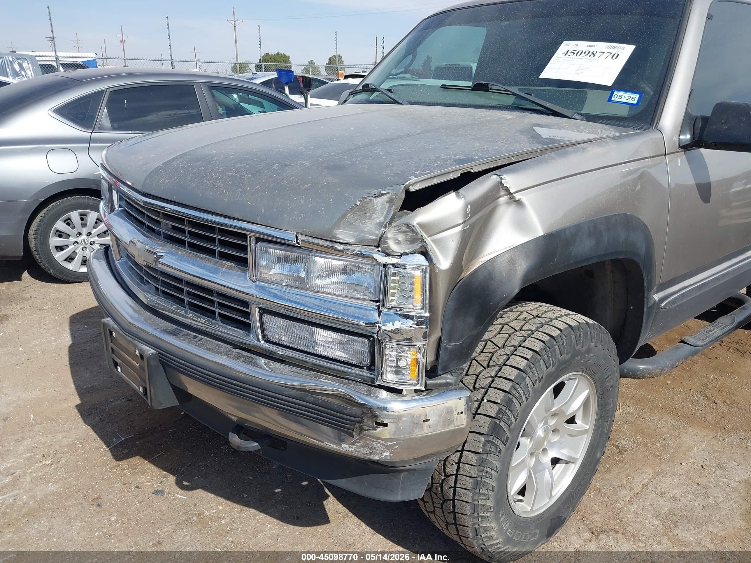 1999 Chevrolet Tahoe   Pewter vin: 3GNEK18R8XG207211
