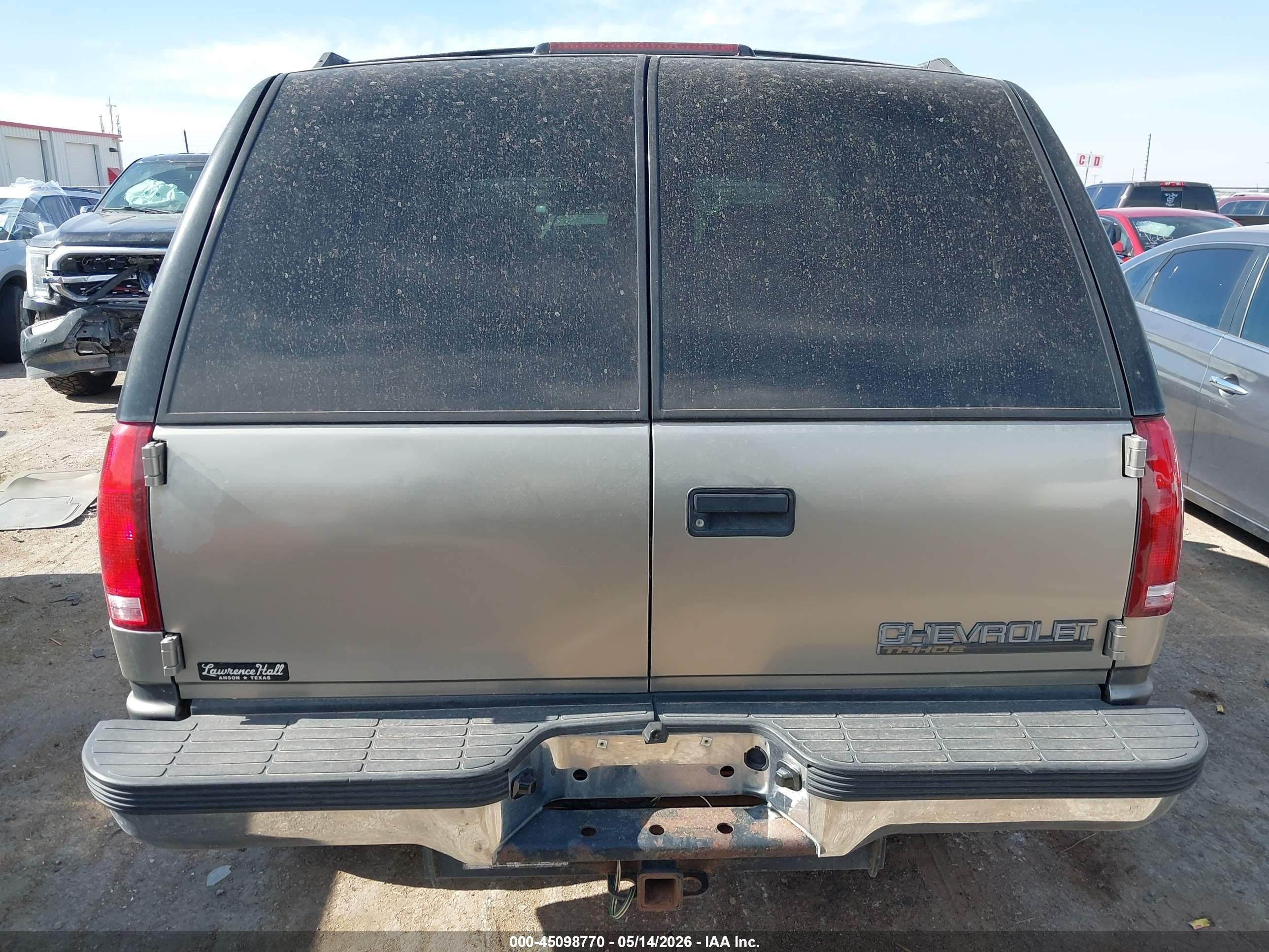 1999 Chevrolet Tahoe   Pewter vin: 3GNEK18R8XG207211