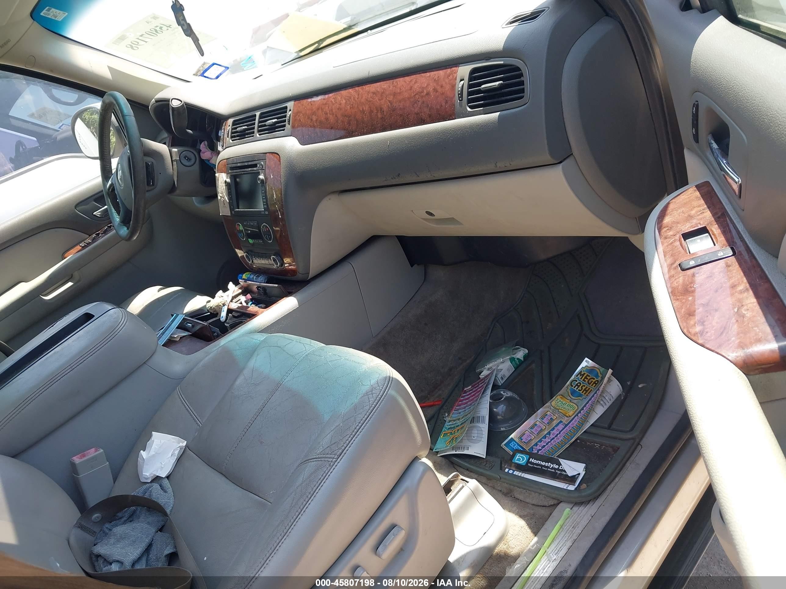 2008 Chevrolet Suburban 1500 Ltz Золотой vin: 3GNFC16018G173488