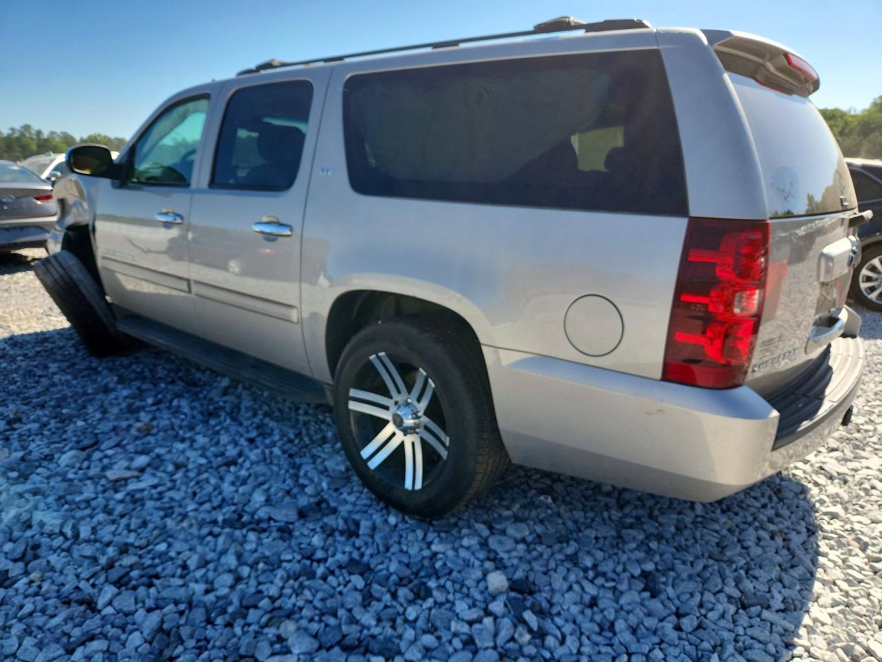 2008 Chevrolet Suburban C1500 Ls Tan vin: 3GNFC16018G174074
