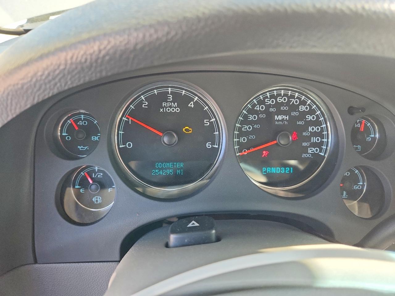 2008 Chevrolet Suburban C1500 Ls Tan vin: 3GNFC16018G174074