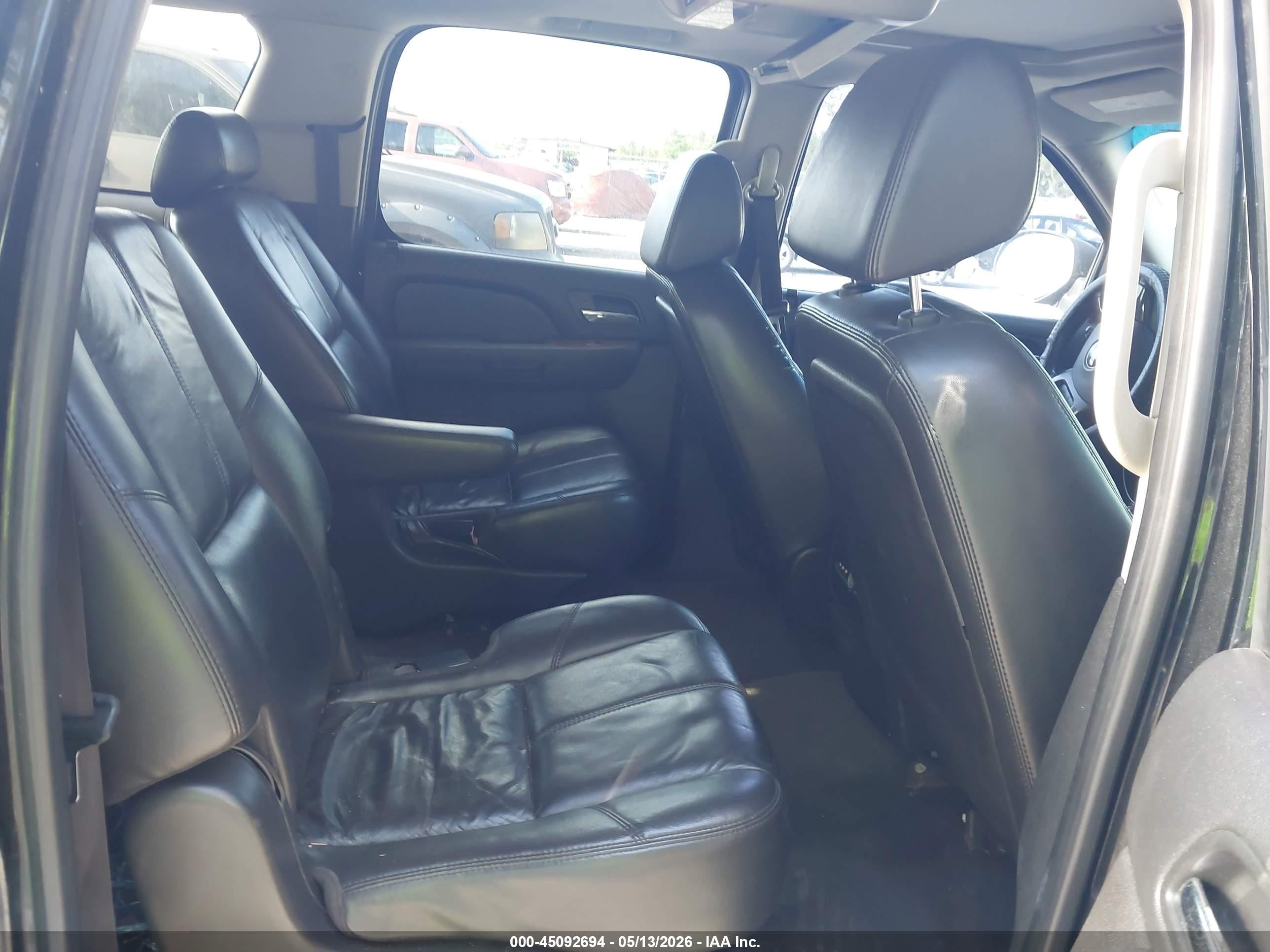 2007 Chevrolet Suburban 1500 Lt Black vin: 3GNFC16027G307066