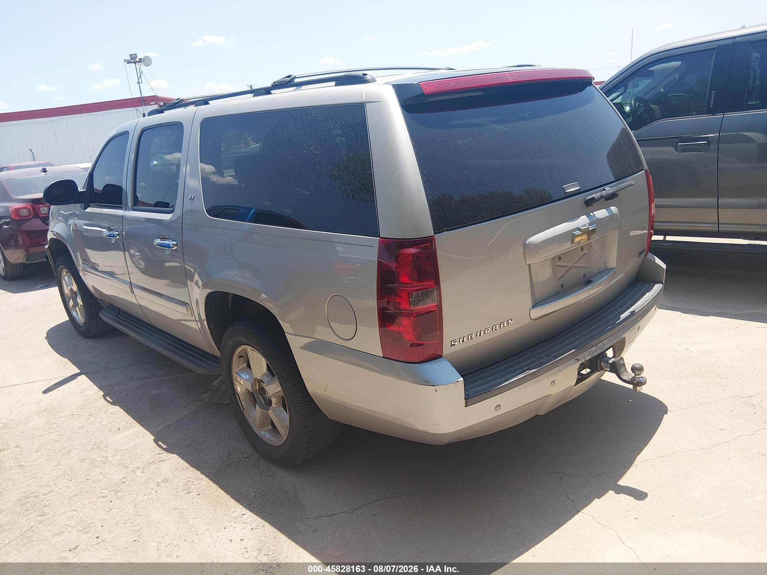 2007 Chevrolet Suburban 1500 Lt Gold vin: 3GNFC16027G320190
