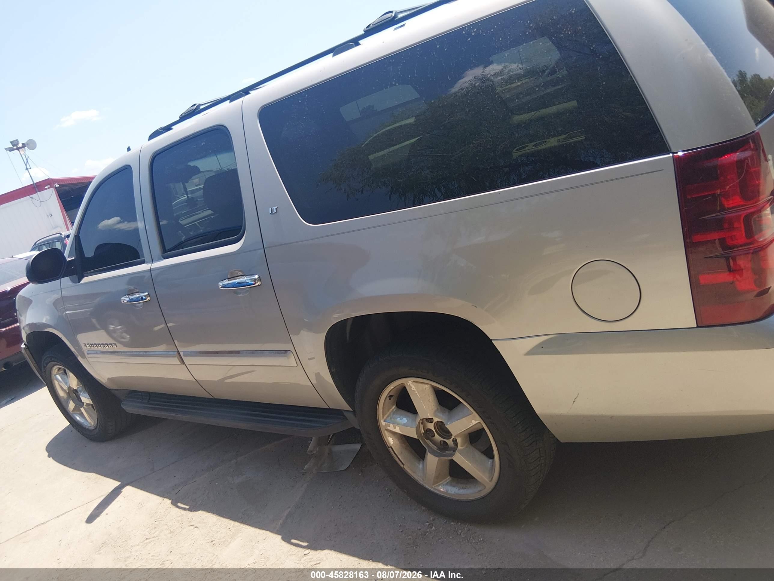 2007 Chevrolet Suburban 1500 Lt Gold vin: 3GNFC16027G320190