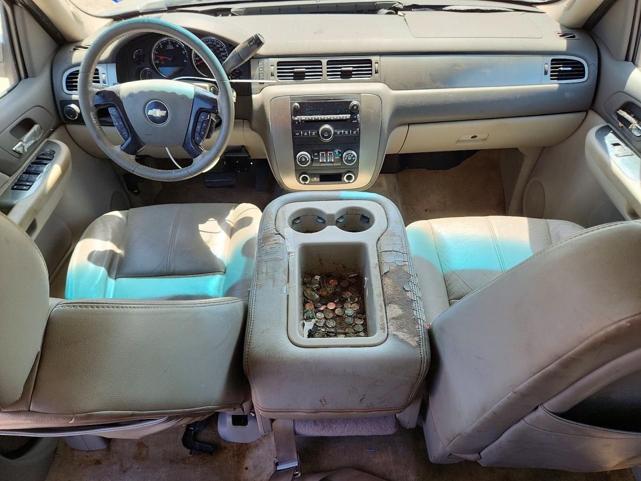 2007 Chevrolet Suburban C1500 Beige vin: 3GNFC16047G152147