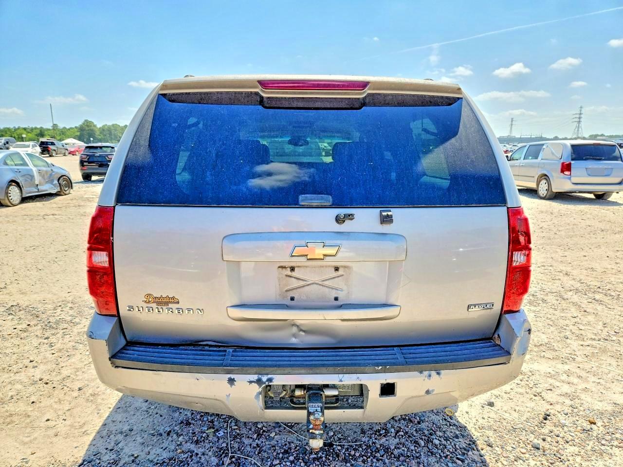 2007 Chevrolet Suburban C1500 Beige vin: 3GNFC16047G152147