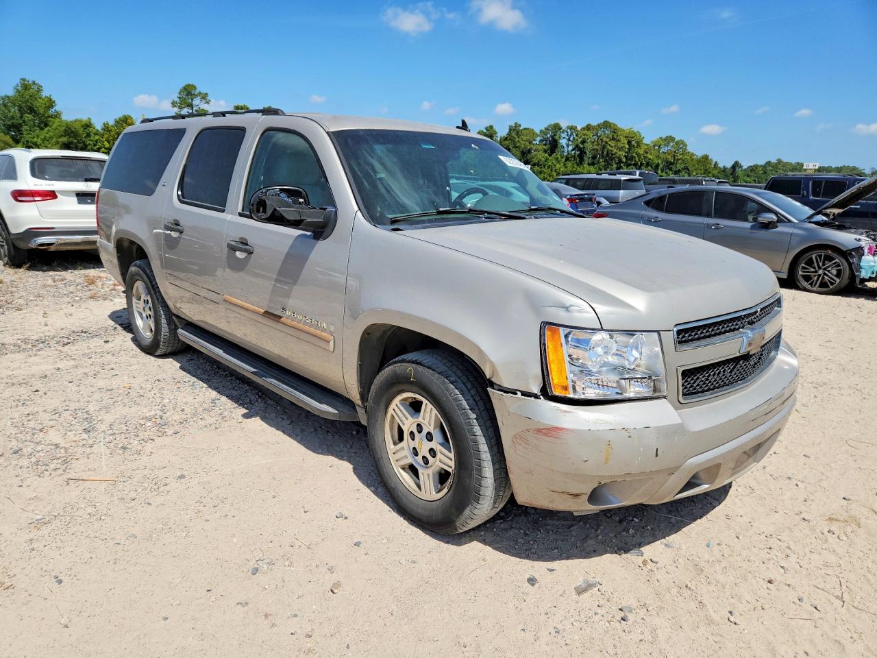 2007 Chevrolet Suburban C1500 Beige vin: 3GNFC16047G152147