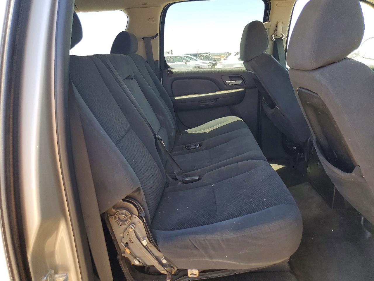 2008 Chevrolet Suburban C1500 Ls Tan vin: 3GNFC16048G192892