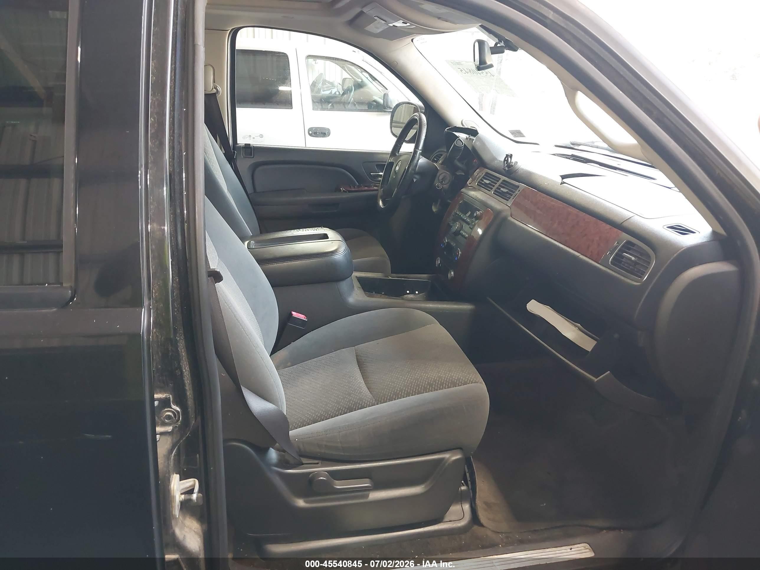 2007 Chevrolet Suburban Lt Black vin: 3GNFC16077G253053