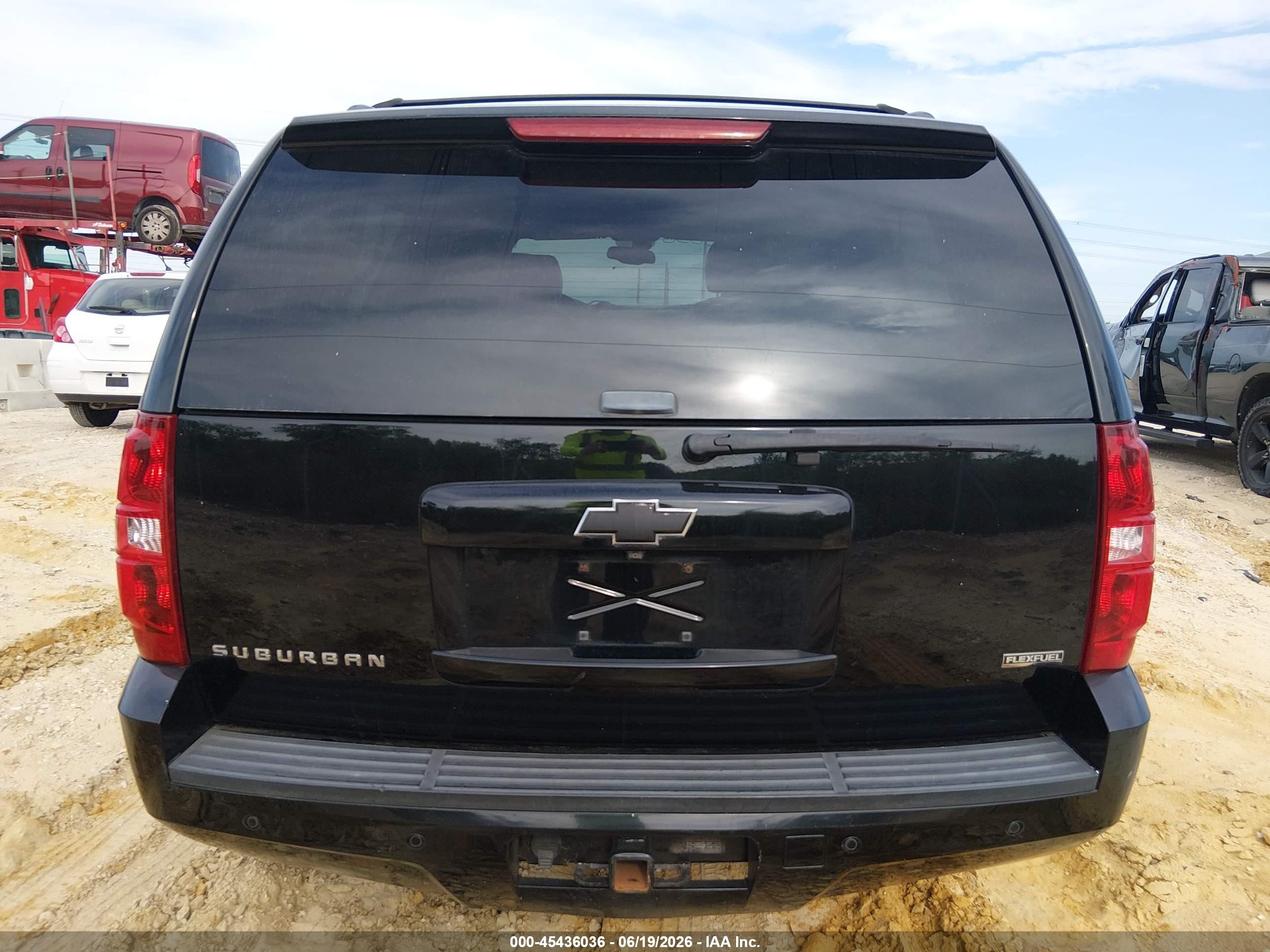 2008 Chevrolet Suburban 1500 Ltz Black vin: 3GNFC16078G203111