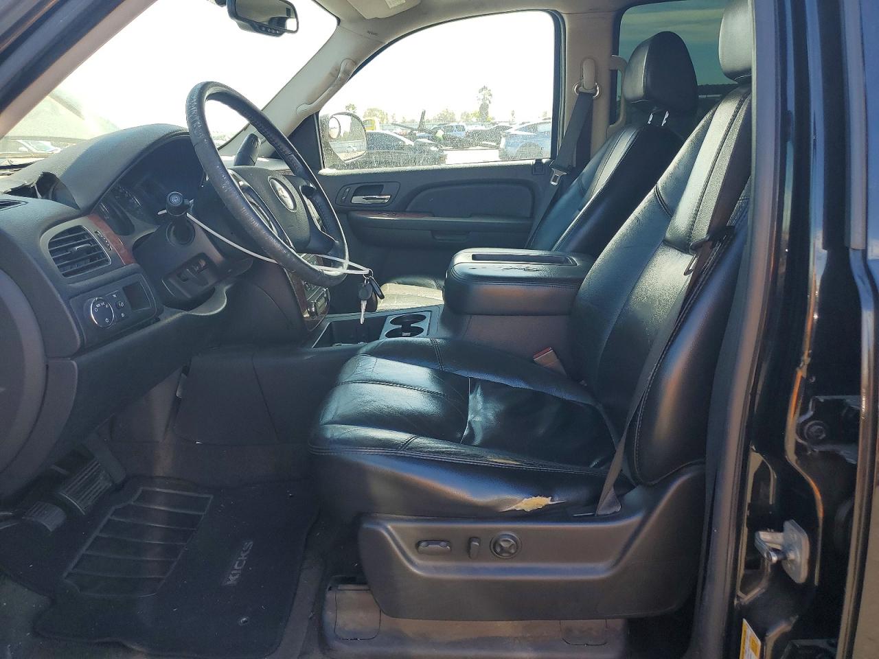 2007 Chevrolet Suburban C1500 Black vin: 3GNFC16097G206753
