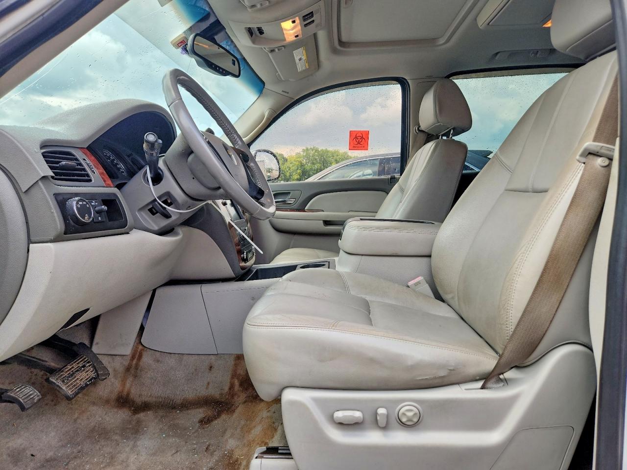 2008 Chevrolet Suburban C1500 Ls White vin: 3GNFC16098G206690