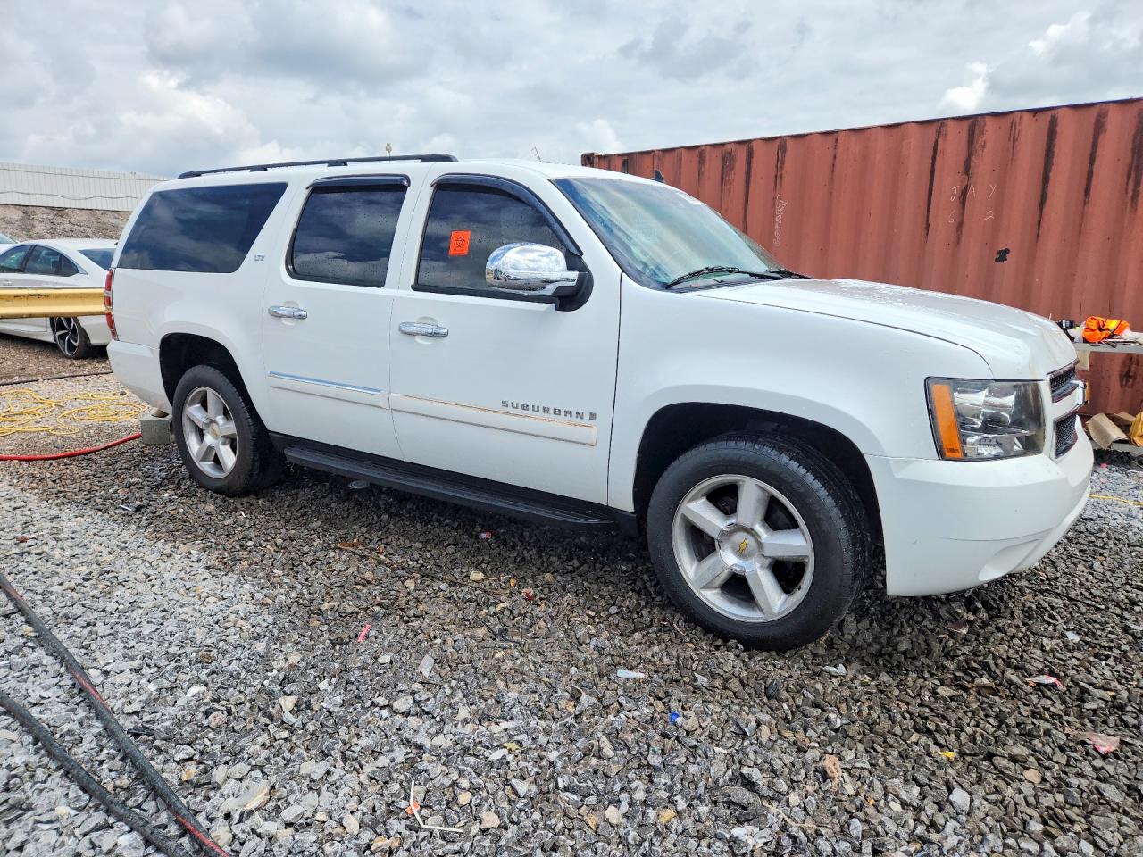 2008 Chevrolet Suburban C1500 Ls White vin: 3GNFC16098G206690