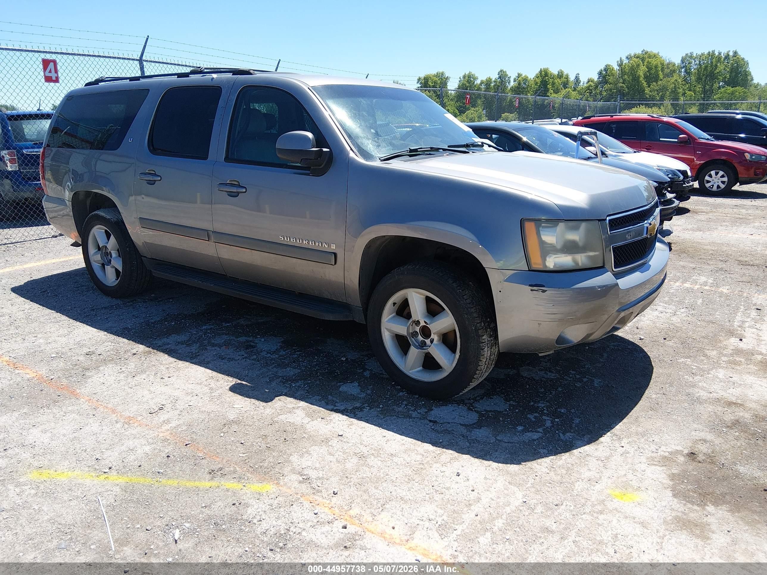 2007 Chevrolet Suburban 1500 Lt Серый vin: 3GNFC160X7G218376