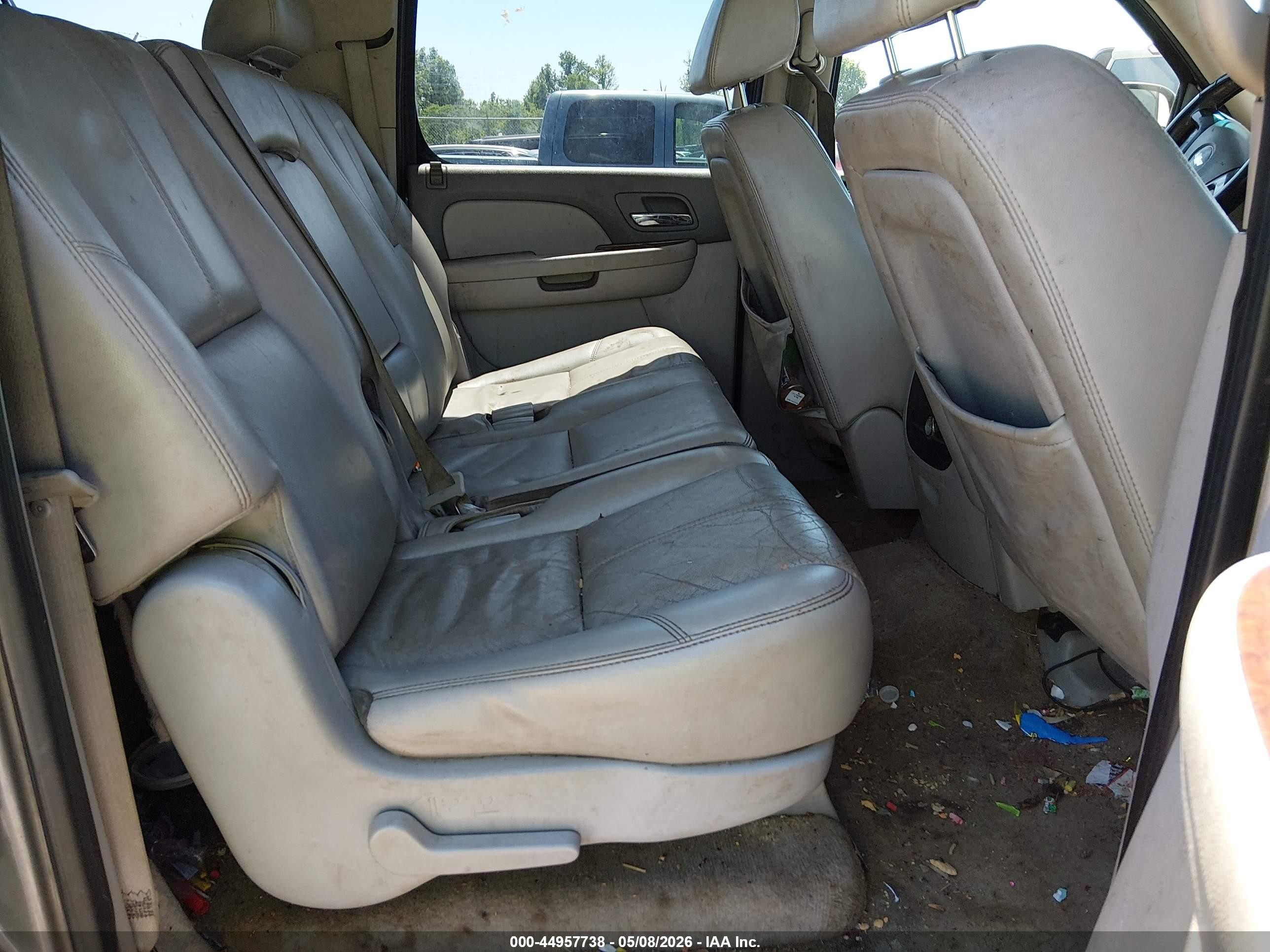 2007 Chevrolet Suburban 1500 Lt Серый vin: 3GNFC160X7G218376