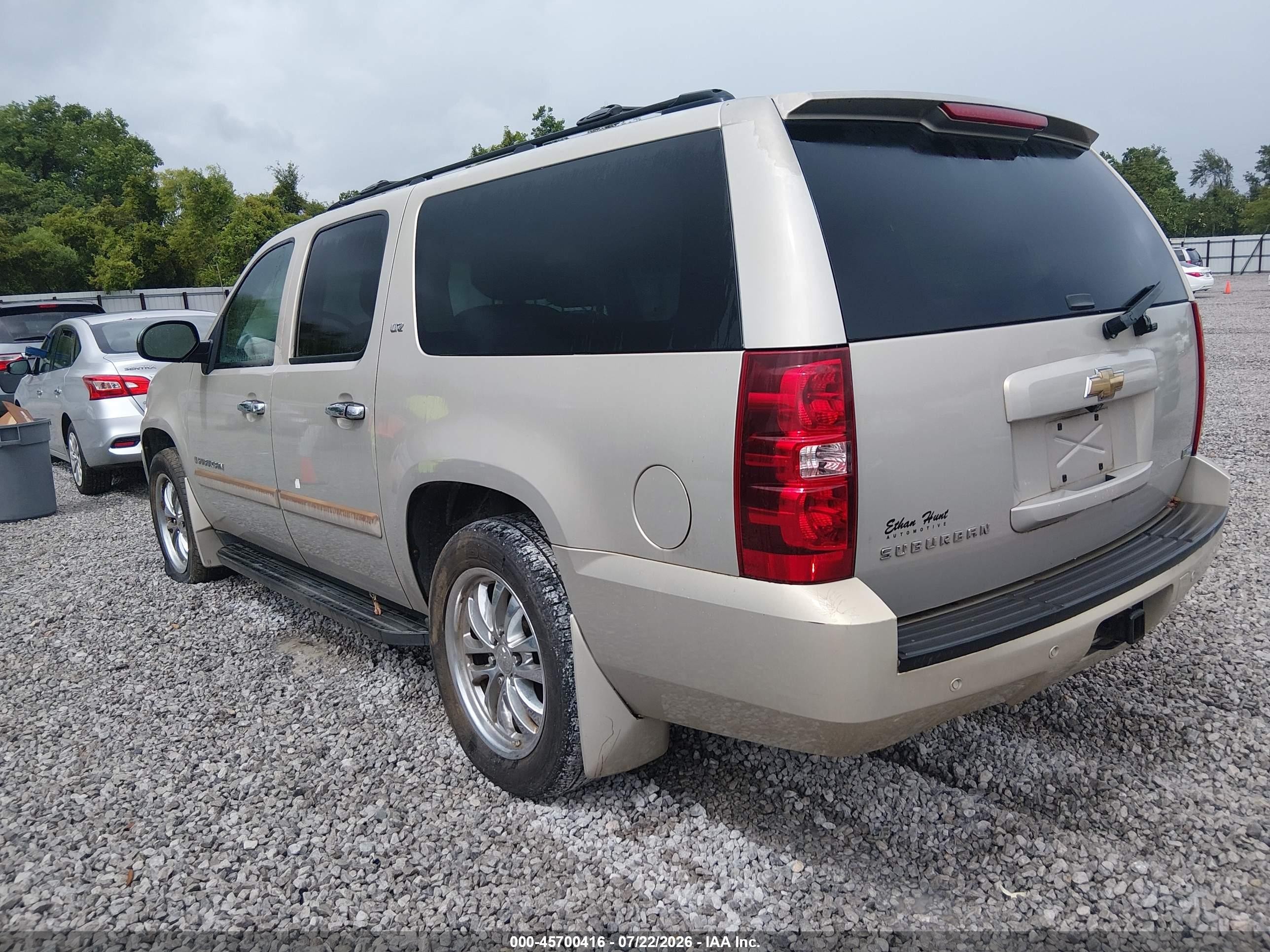 2007 Chevrolet Suburban Ltz Beige vin: 3GNFC160X7G286998