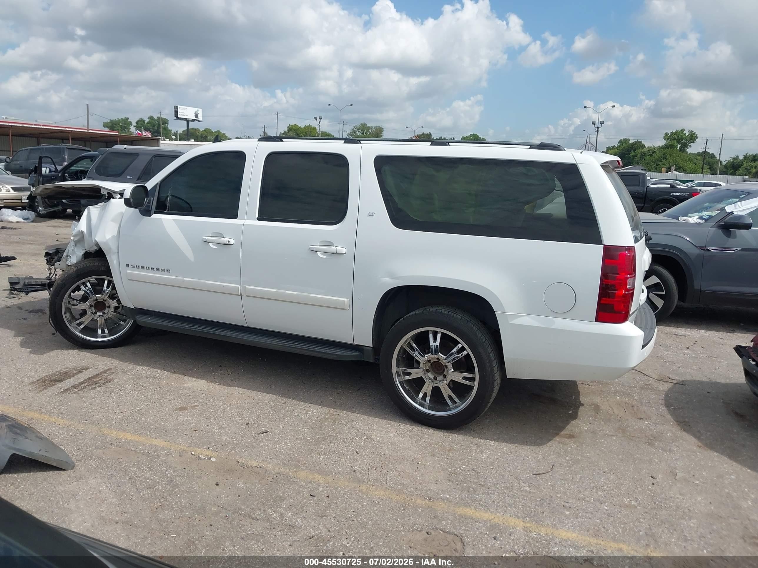 2007 Chevrolet Suburban Lt White vin: 3GNFC16J17G261707