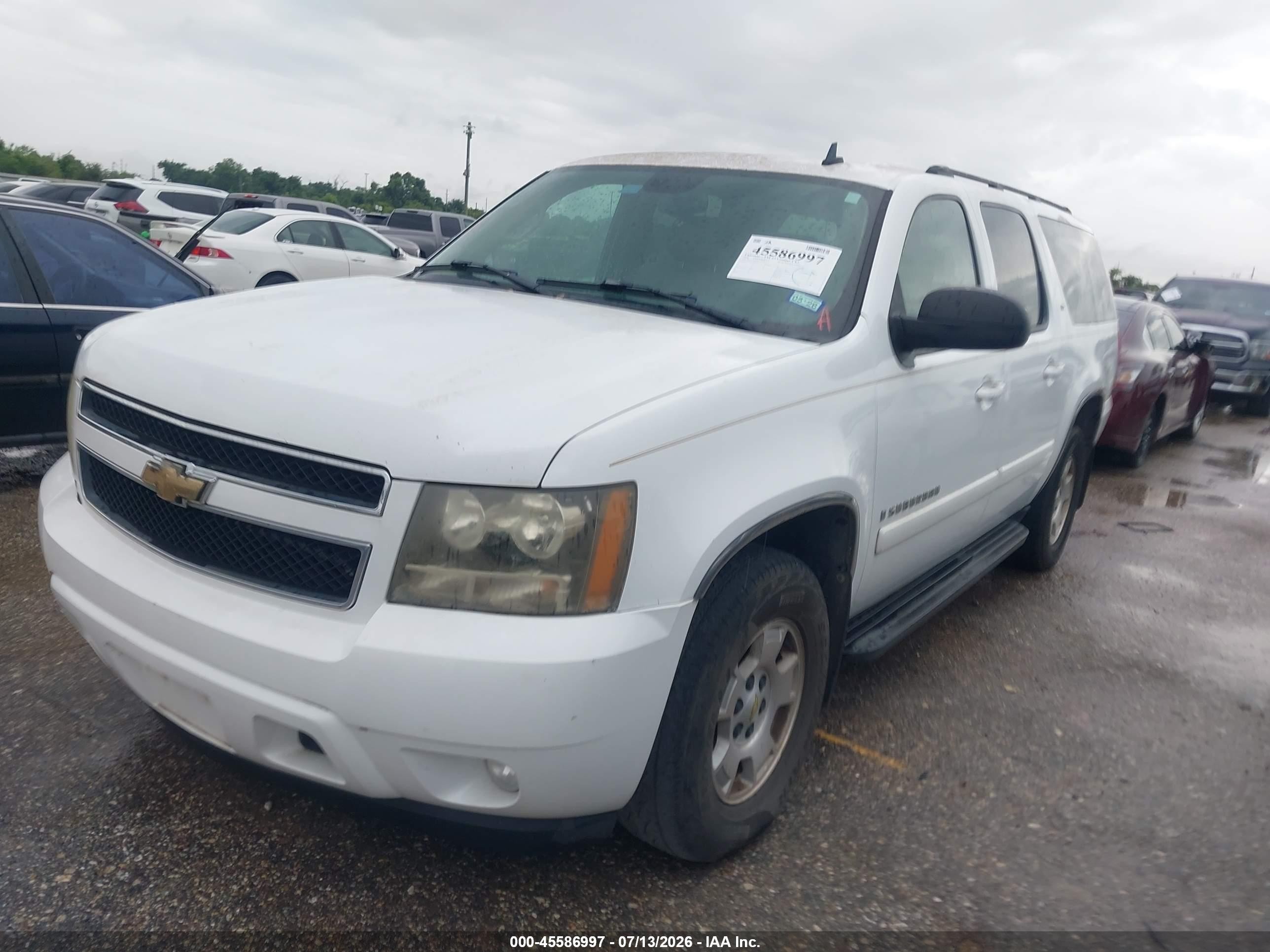 2008 Chevrolet Suburban 1500 Lt White vin: 3GNFC16J18G132772