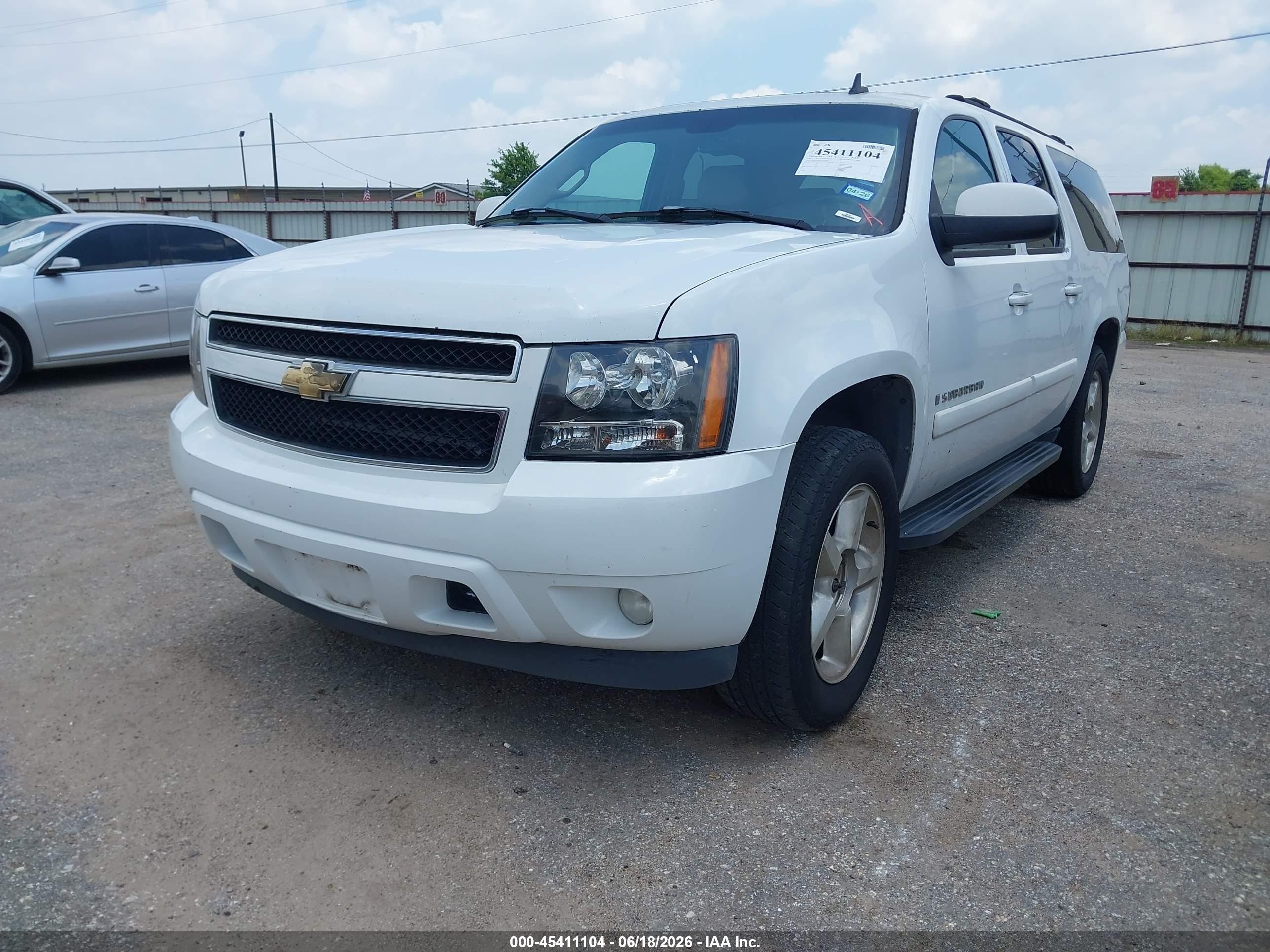 2007 Chevrolet Suburban 1500 Lt White vin: 3GNFC16J27G162488