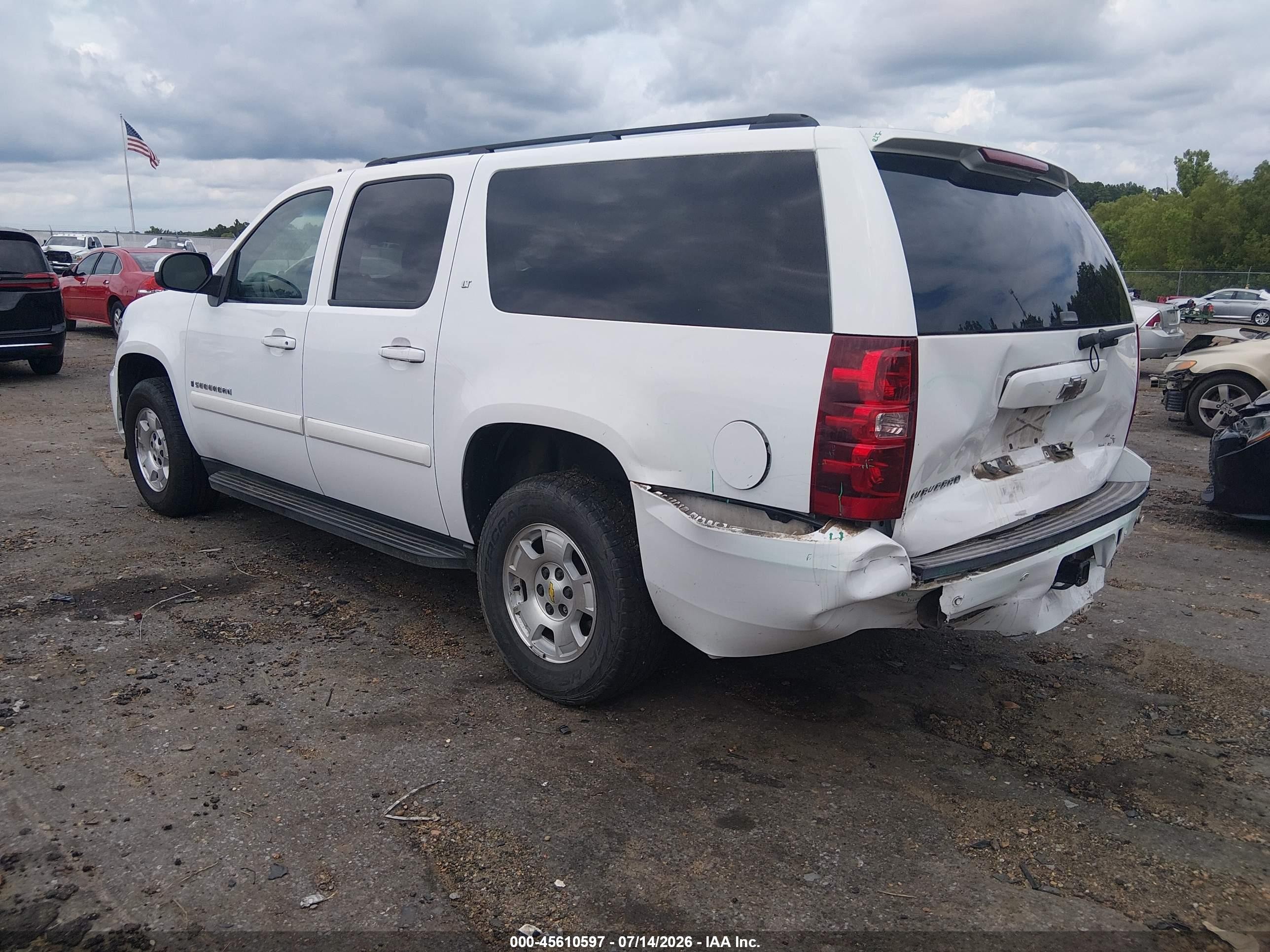 2008 Chevrolet Suburban 1500 Lt White vin: 3GNFC16J78G271014