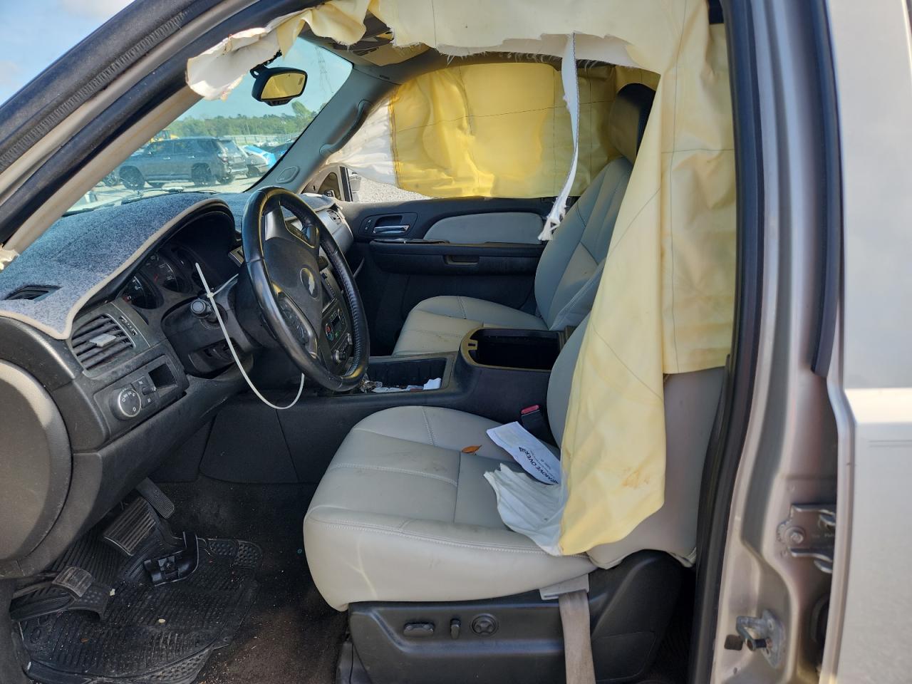 2007 Chevrolet Suburban C1500 Желто-коричневый vin: 3GNFC16J87G230566