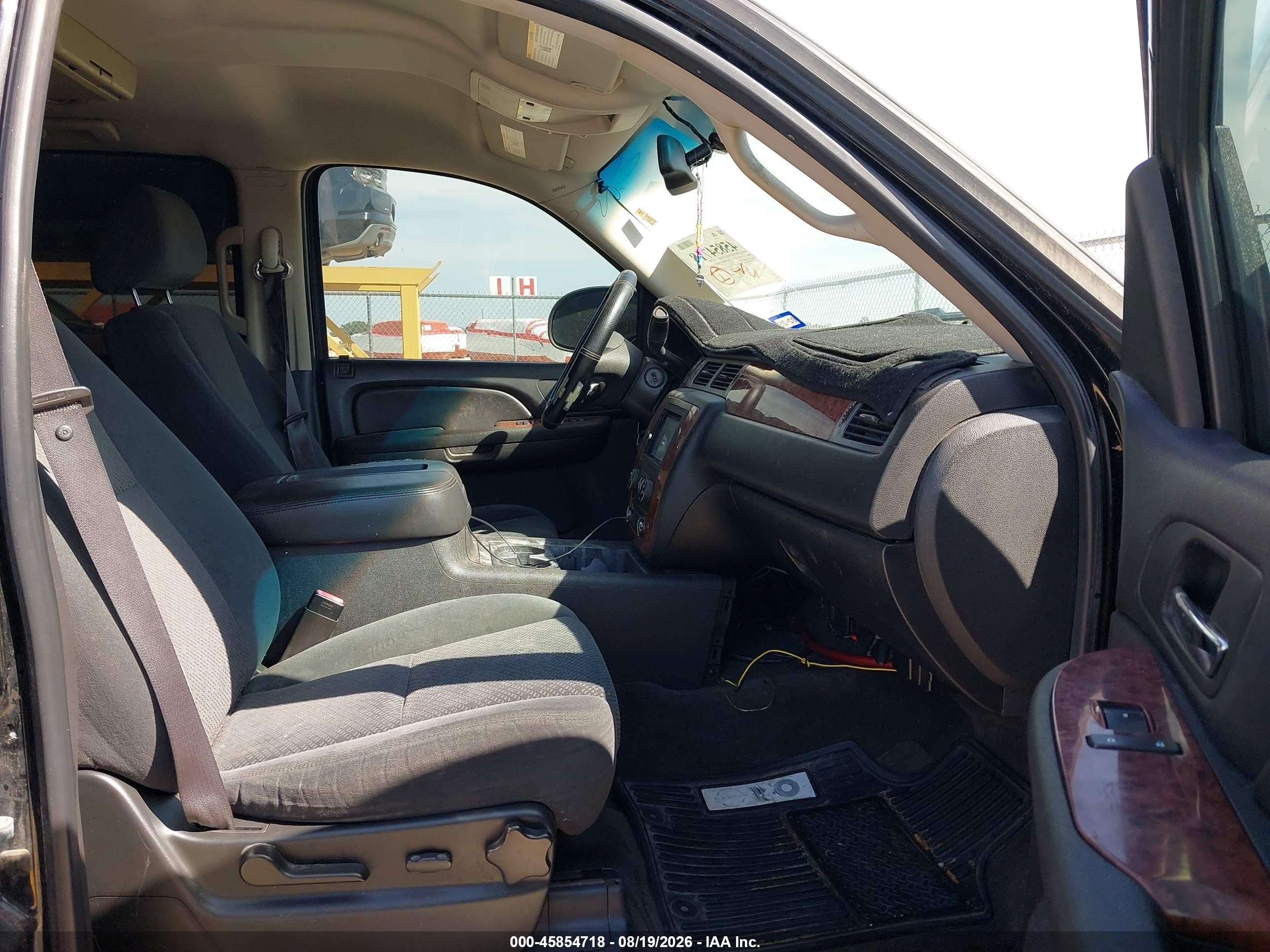 2008 Chevrolet Suburban 1500 Lt Black vin: 3GNFC16J88G122336