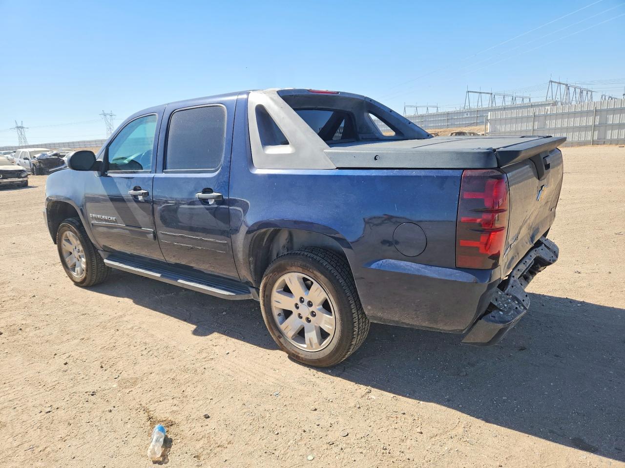 2009 Chevrolet Avalanche K1500 Ls Blue vin: 3GNFK12019G232467