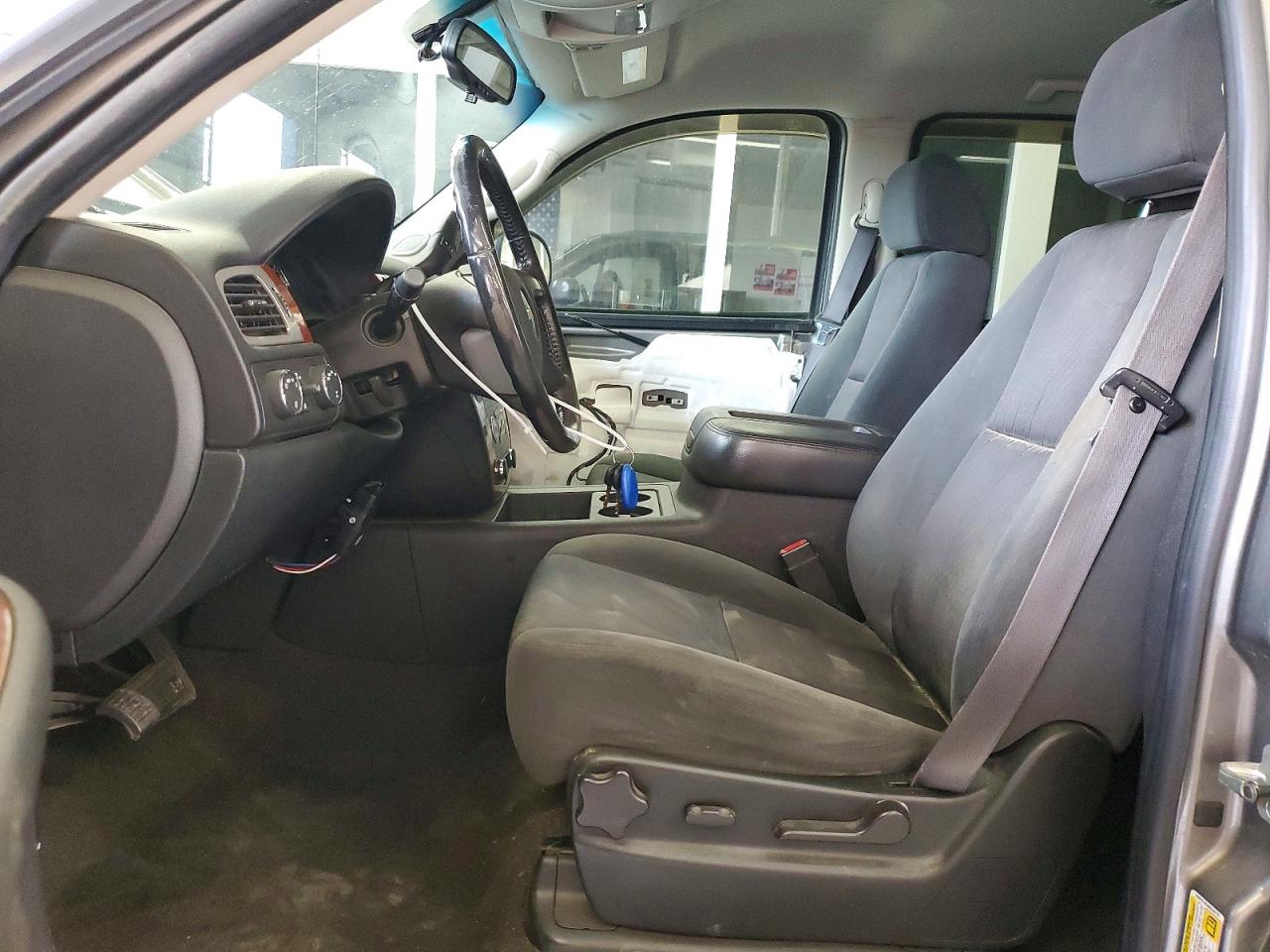 2009 Chevrolet Avalanche K1500 Ls Gray vin: 3GNFK12049G239770