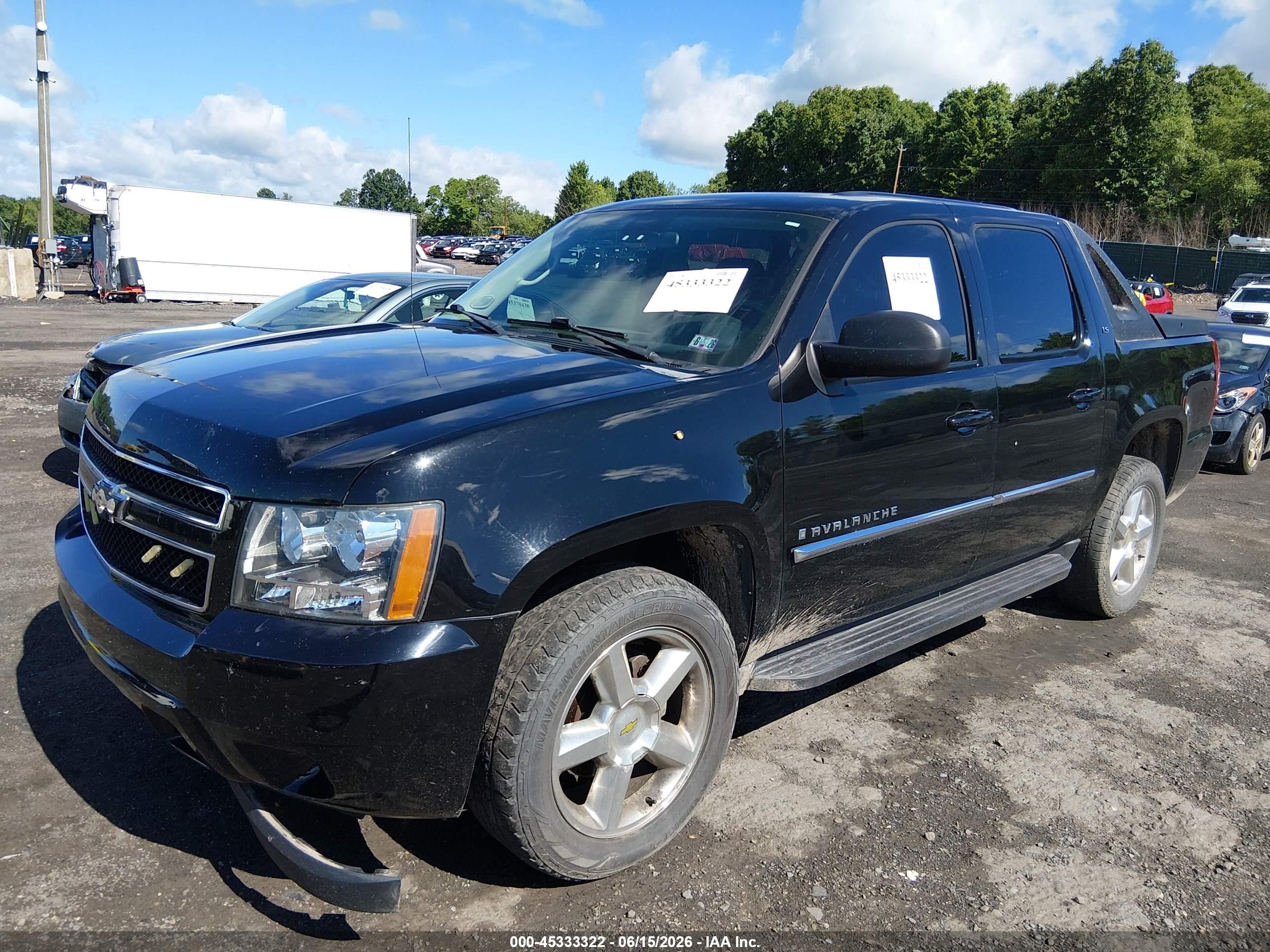 2009 Chevrolet Avalanche 1500 Ls Black vin: 3GNFK12069G208309