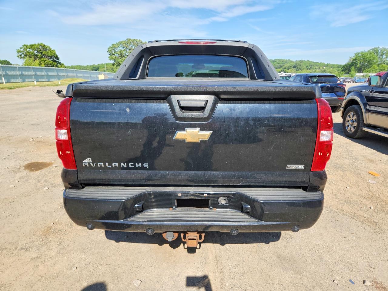 2007 Chevrolet Avalanche K1500 Black vin: 3GNFK12307G308719