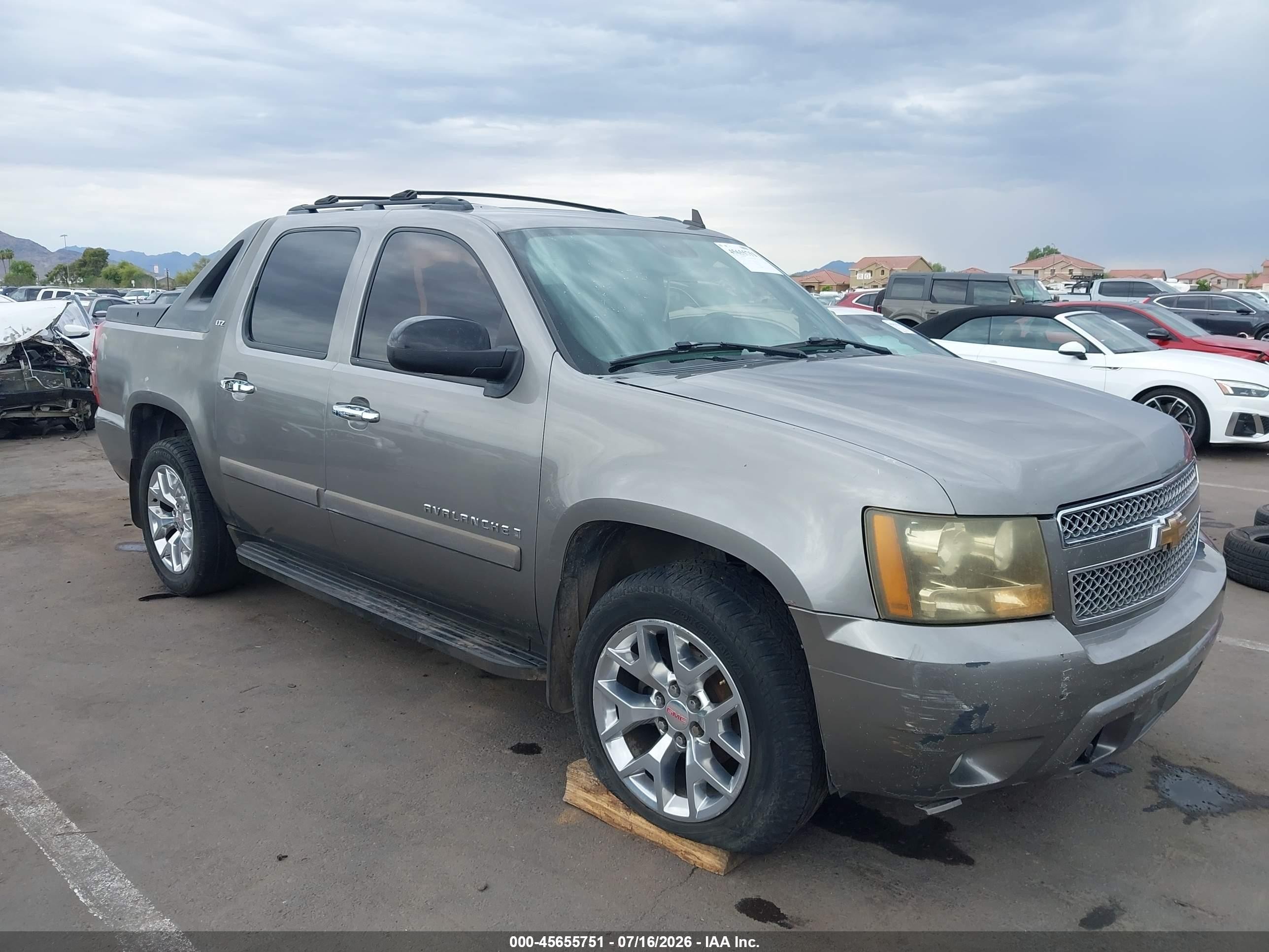 2007 Chevrolet Avalanche 1500 Ltz Серый vin: 3GNFK12337G271522