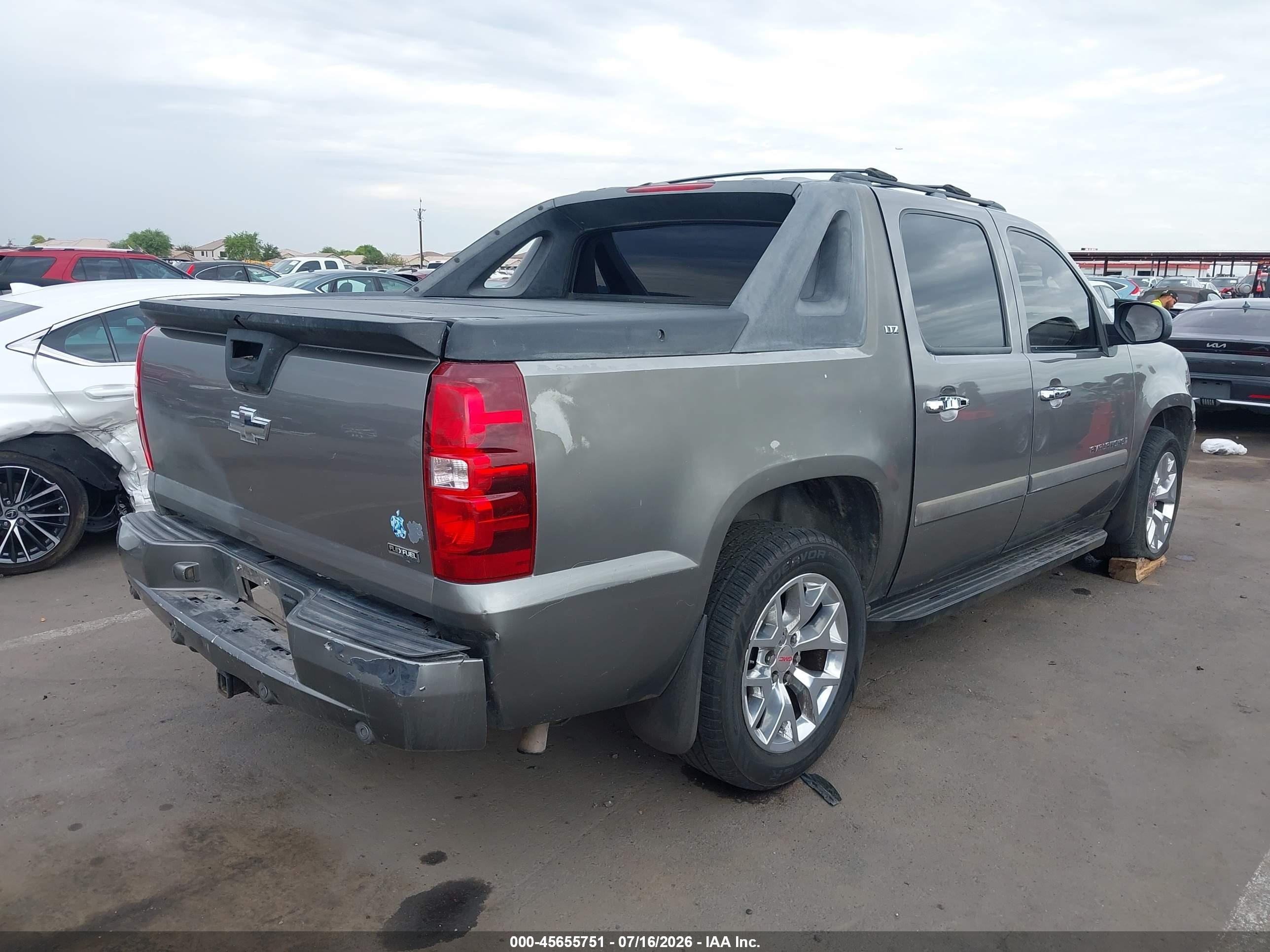 2007 Chevrolet Avalanche 1500 Ltz Серый vin: 3GNFK12337G271522