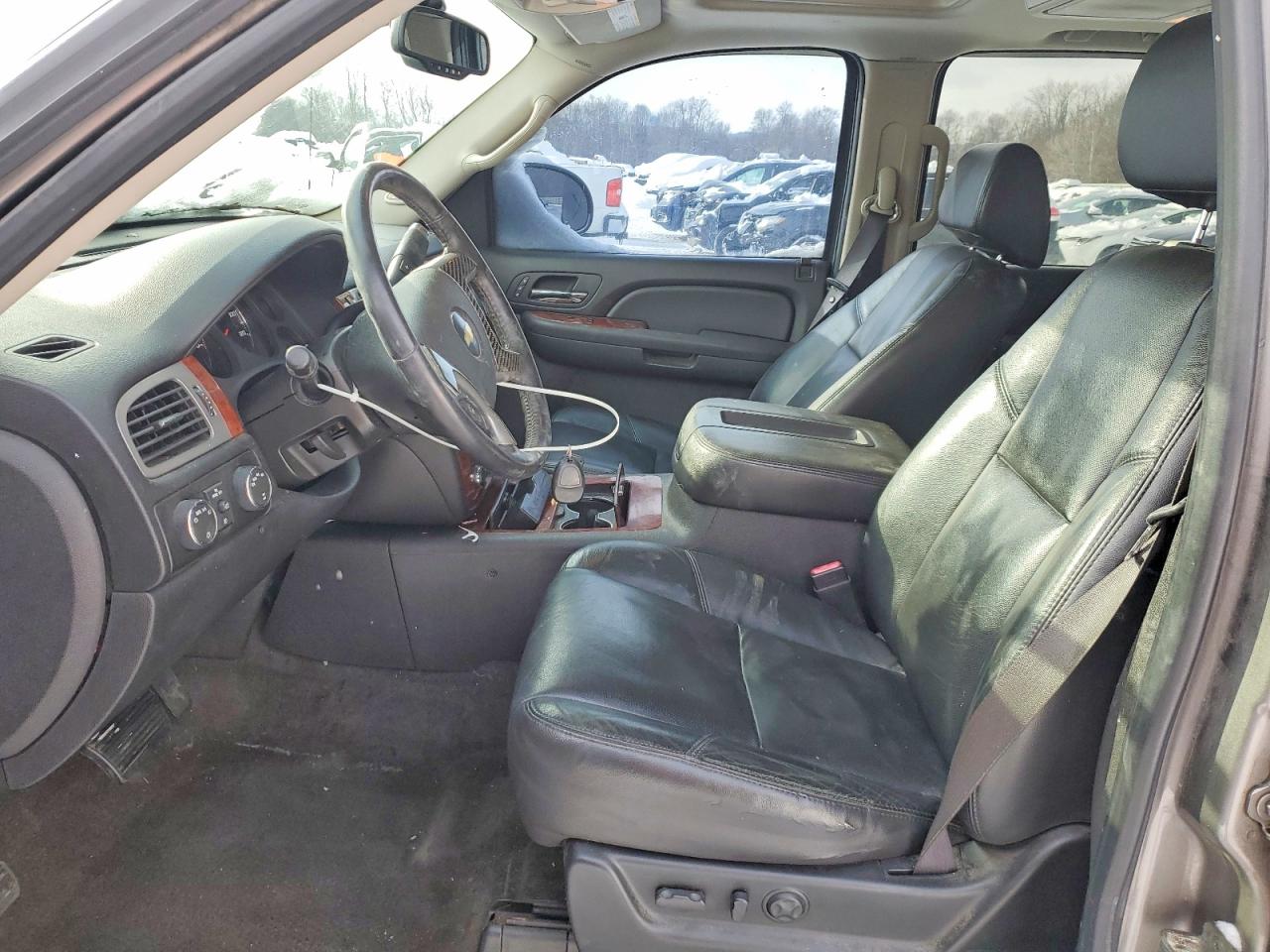 2009 Chevrolet Avalanche K1500 Ls Gray vin: 3GNFK12339G118657