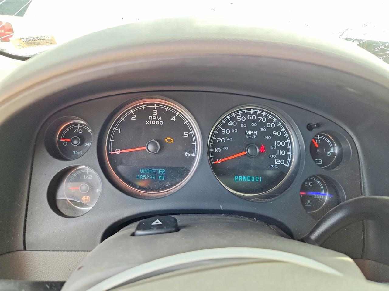 2007 Chevrolet Avalanche K1500 White vin: 3GNFK12347G175107