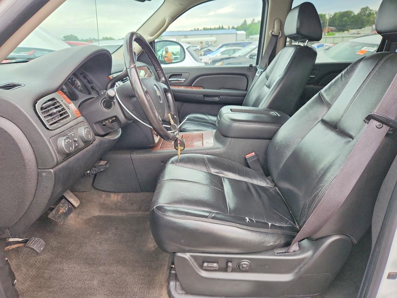 2007 Chevrolet Avalanche K1500 White vin: 3GNFK12347G313471