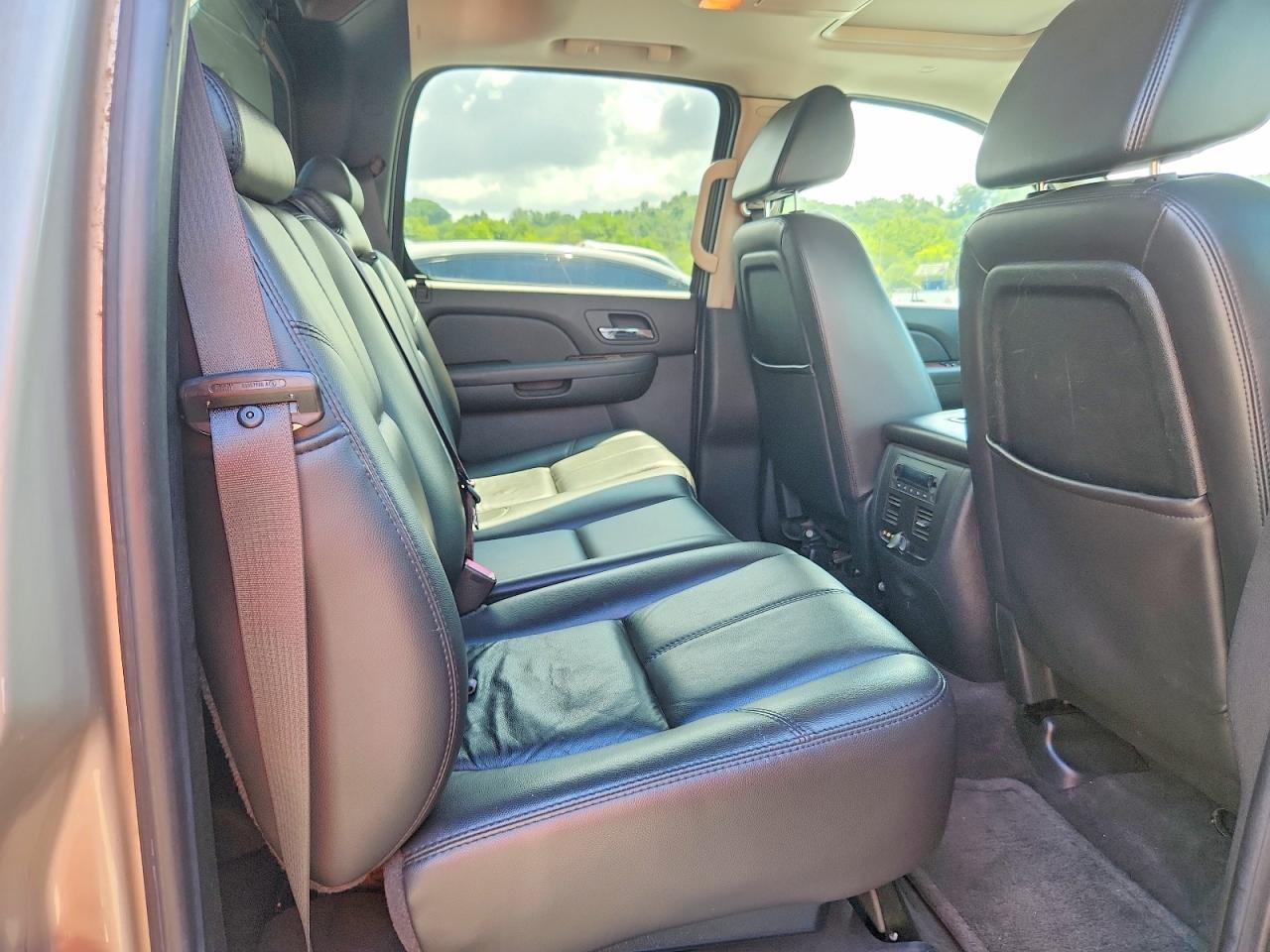 2008 Chevrolet Avalanche K1500 Tan vin: 3GNFK12368G225040