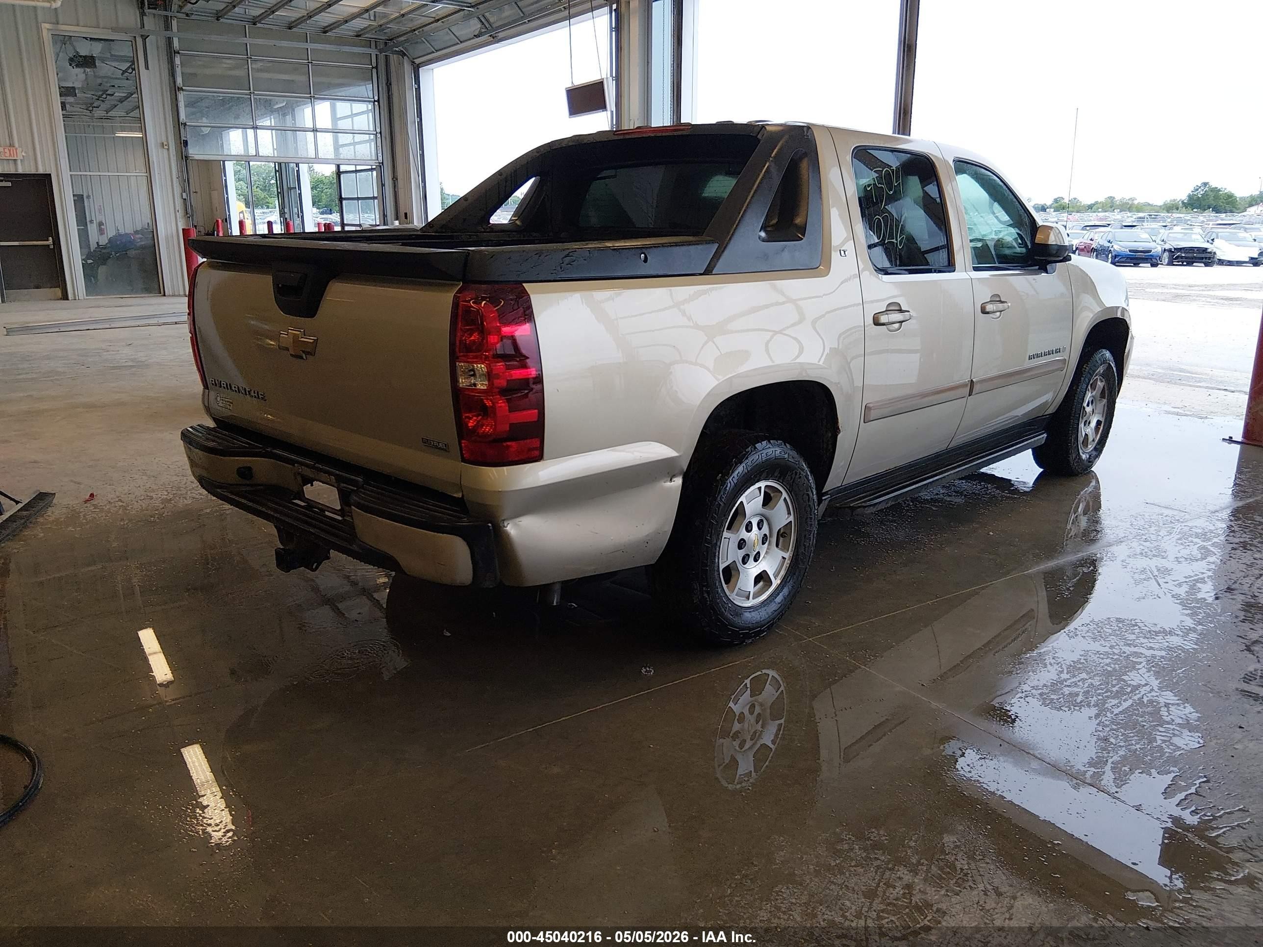 2007 Chevrolet Avalanche 1500 Lt Серый vin: 3GNFK12377G154235
