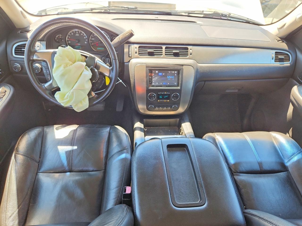 2007 Chevrolet Avalanche K1500 White vin: 3GNFK12377G221934